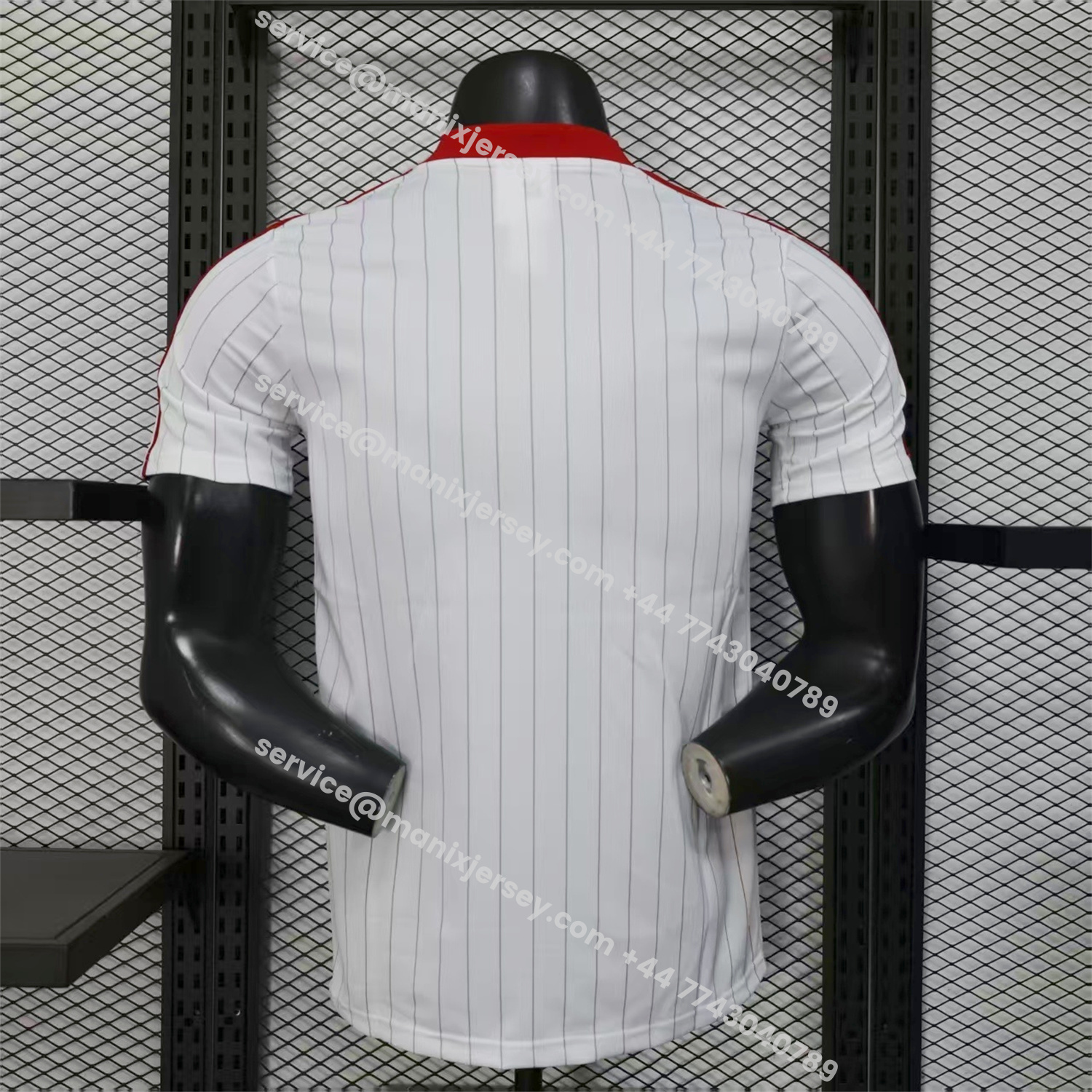 ManixJersey.com | Manchester United 25-26 Icon Travel Special Red Jersey - Player Version -Customize Name, Number and Patch | Worldwide Shipping