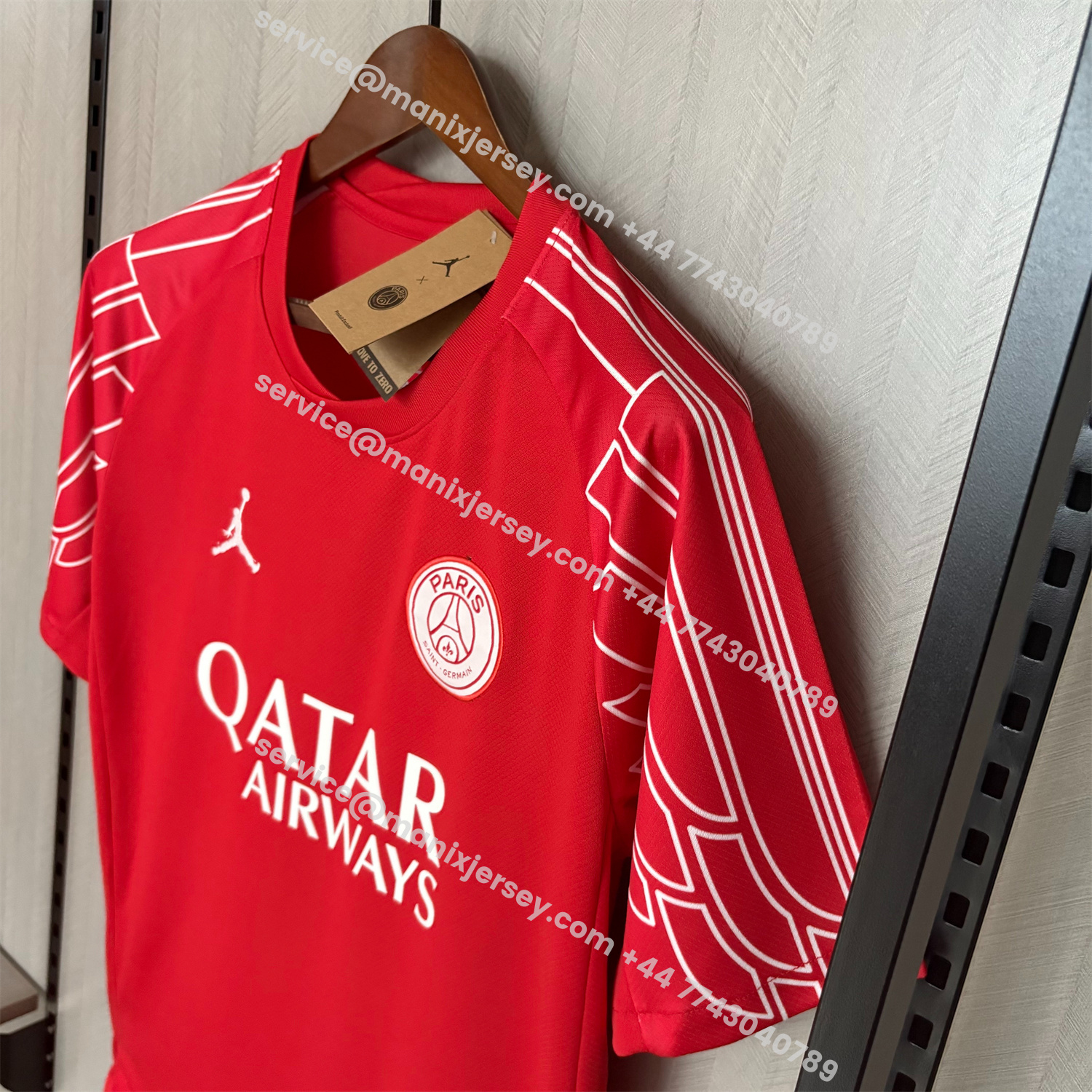 ManixJersey.com | Paris Saint-Germain PSG 25-26 Red Training Jersey - Fans Version -Customize Name, Number and Patch | Worldwide Shipping
