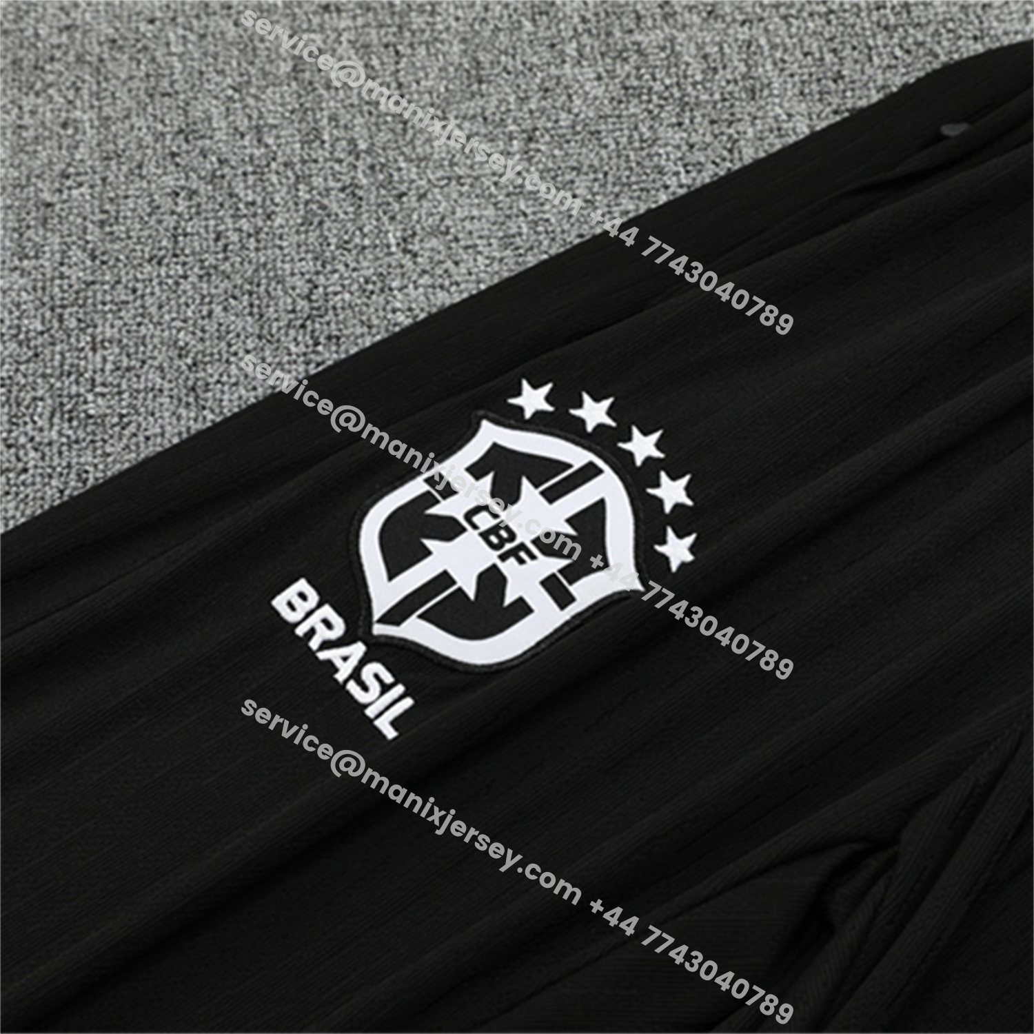 ManixJersey.com | Brazil 25-26 Kids Long Sleeve Training Set - Player Version - Orange Top and Black Pants -Customize Name, Number and Patch | Worldwide Shipping