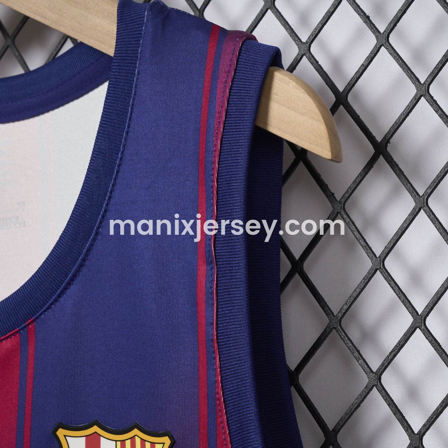 ManixJersey.com | Women's Barcelona 25-26 Home Yoga Vest -Customize Name, Number and Patch | Worldwide Shipping
