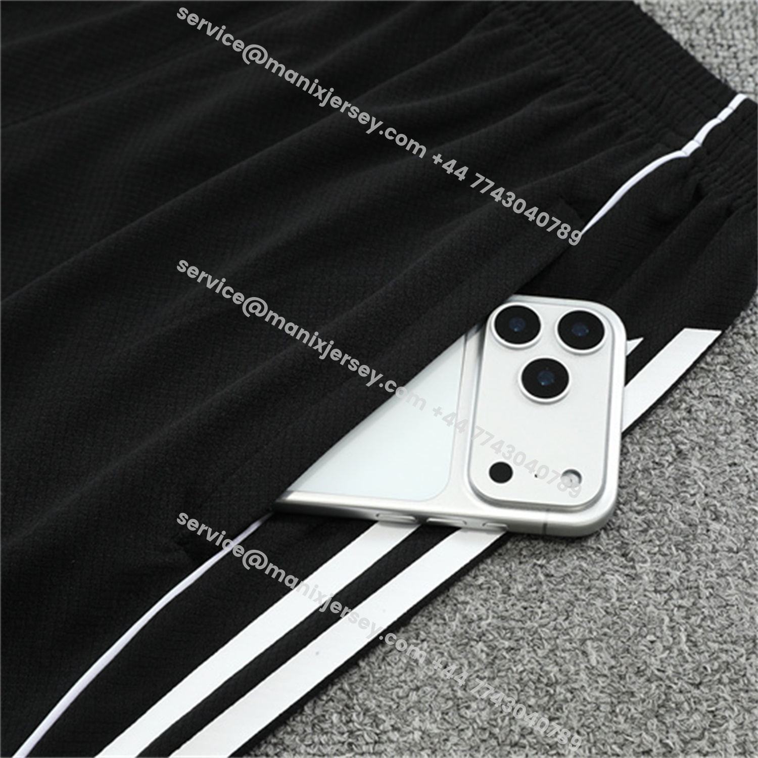 ManixJersey.com | Real Madrid 25-26 Thunder Comics Kids Short-Sleeve Training Set - Comic Pattern Top & Shorts -Customize Name, Number and Patch | Worldwide Shipping