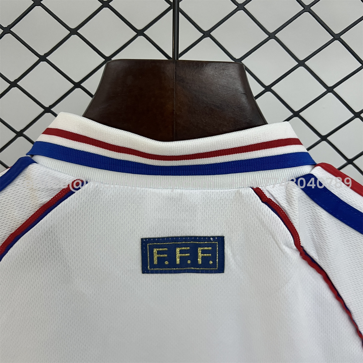 ManixJersey.com | Retro France 1998 Away Kids Kit -Customize Name, Number and Patch | Worldwide Shipping