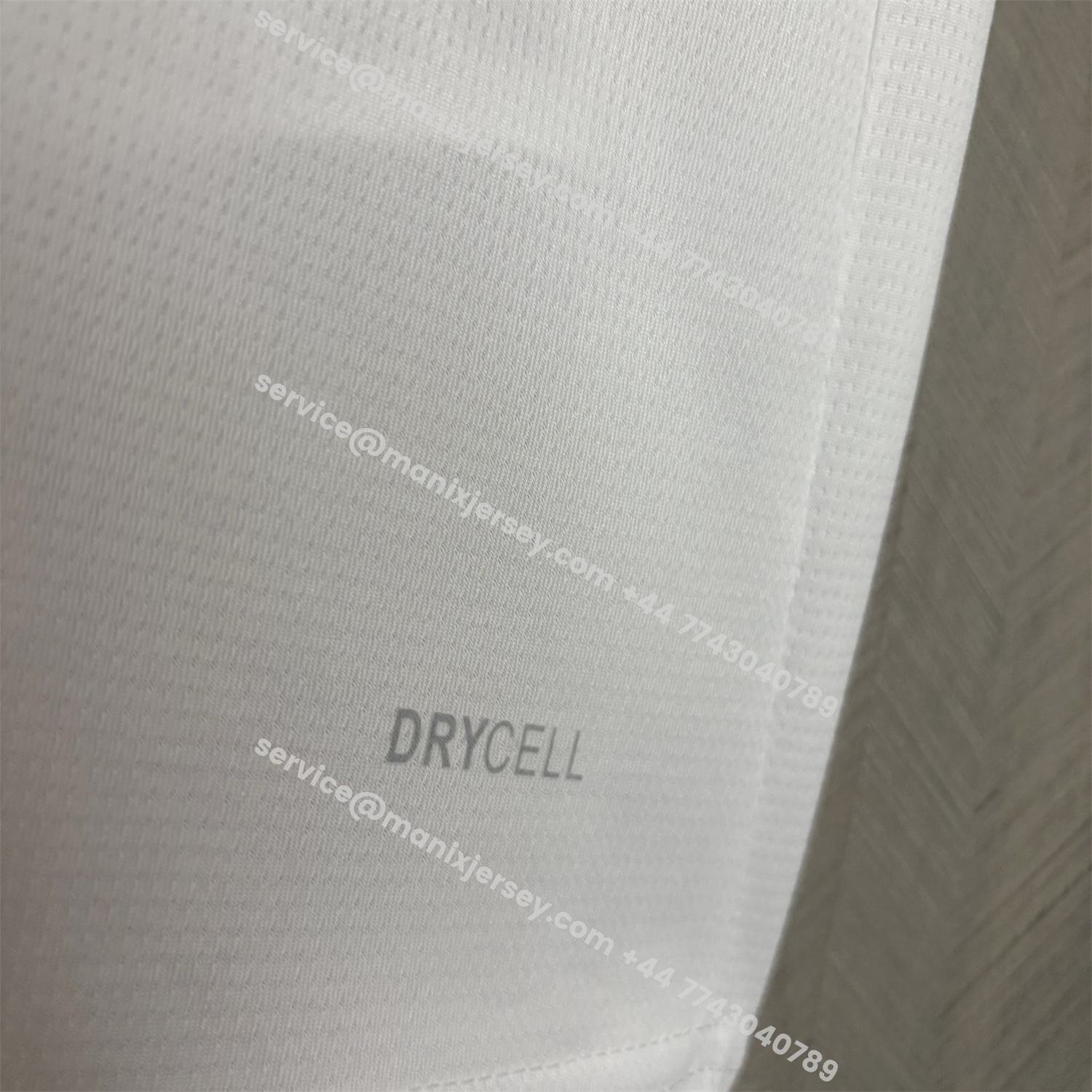 ManixJersey.com | FC Famalicão 25-26 Home White Jersey - Fans Version -Customize Name, Number and Patch | Worldwide Shipping