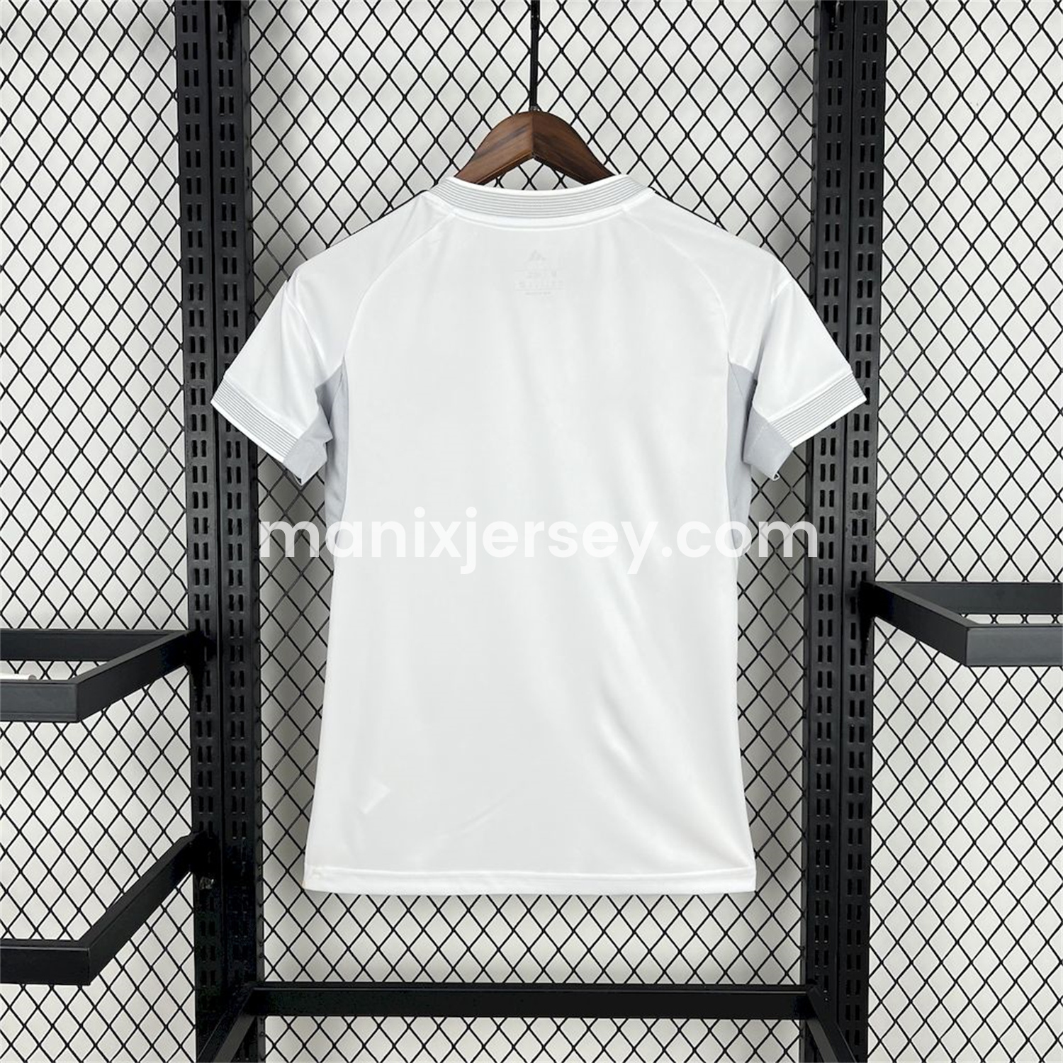 ManixJersey.com | Women's Real Madrid 25-26 Home Jersey -Customize Name, Number and Patch | Worldwide Shipping