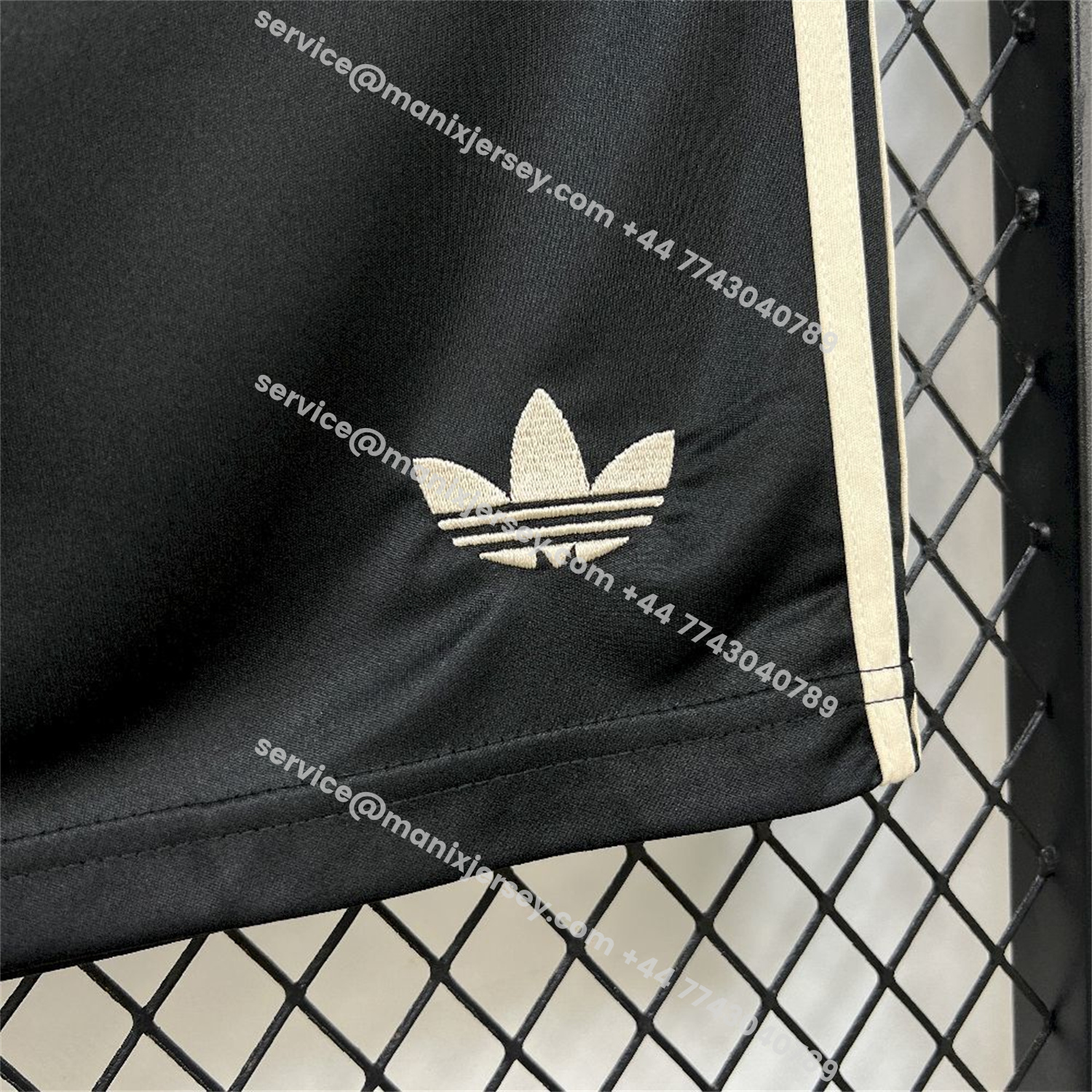 ManixJersey.com | Bayern Munich 25-26 Third Black Shorts - Fans Version -Customize Name, Number and Patch | Worldwide Shipping