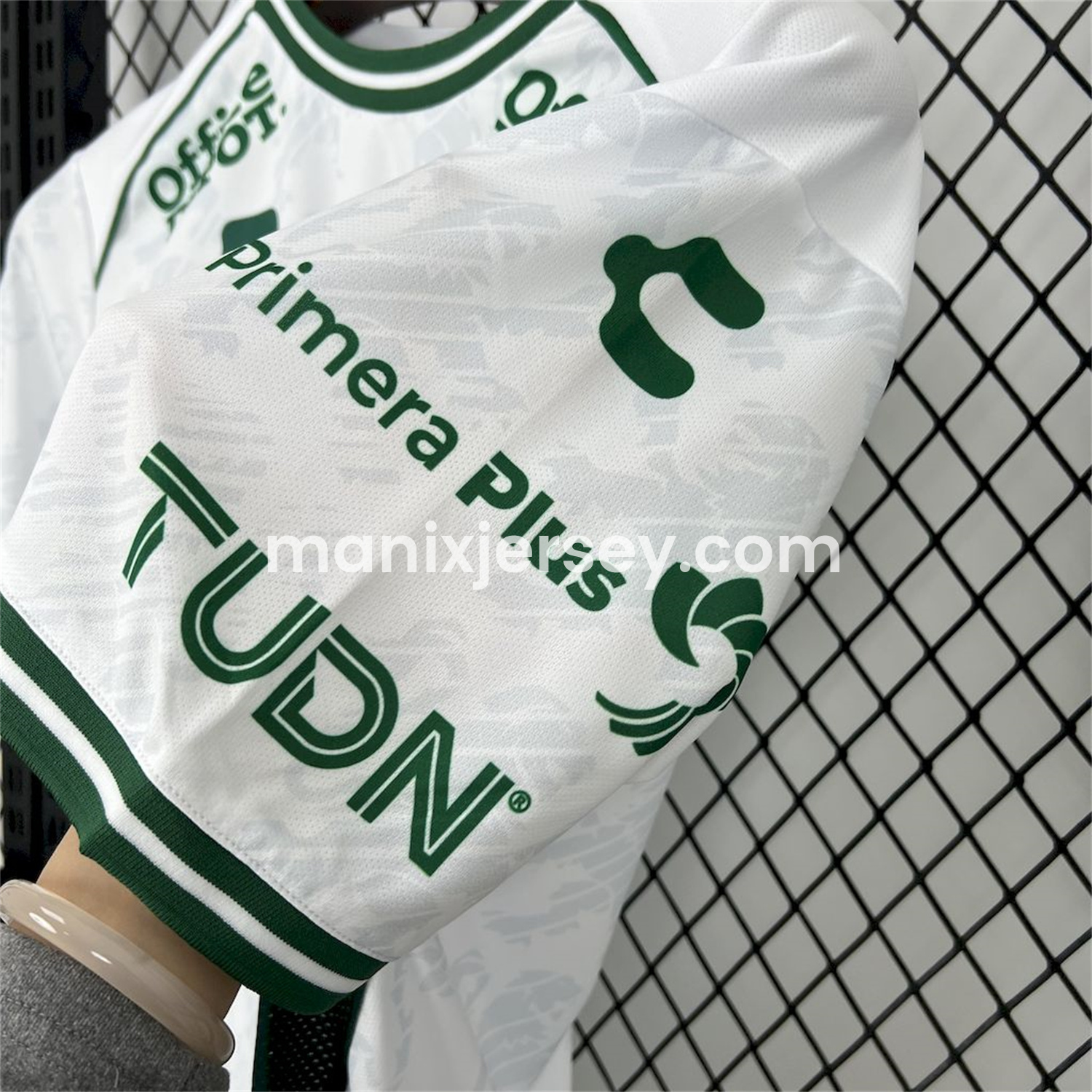 ManixJersey.com | Club León Club Leon 24-25 Away Jersey - Fans Version -Customize Name, Number and Patch | Worldwide Shipping