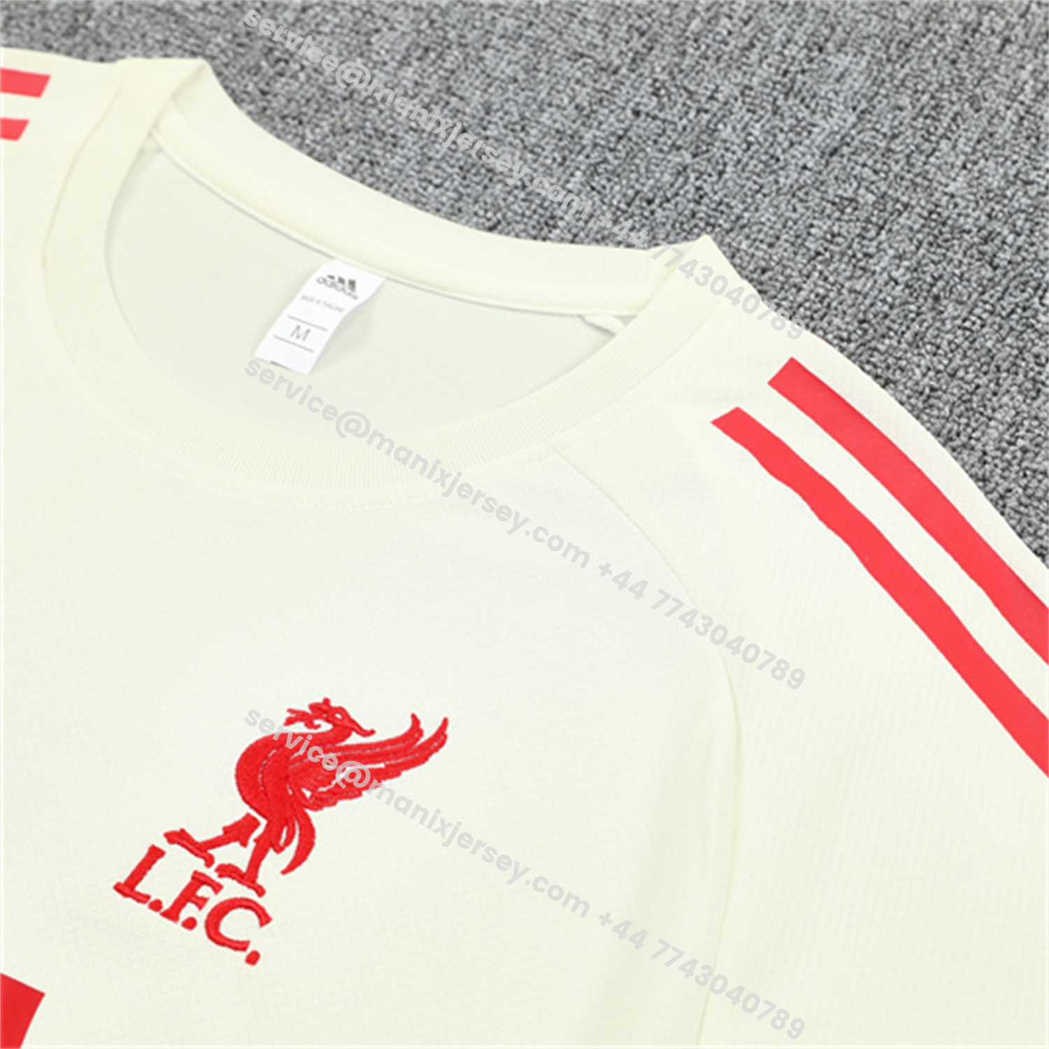 ManixJersey.com | Liver.pool 25-26 Kids Short-Sleeve Training Set Off White Top & Black Shorts -Customize Name, Number and Patch | Worldwide Shipping