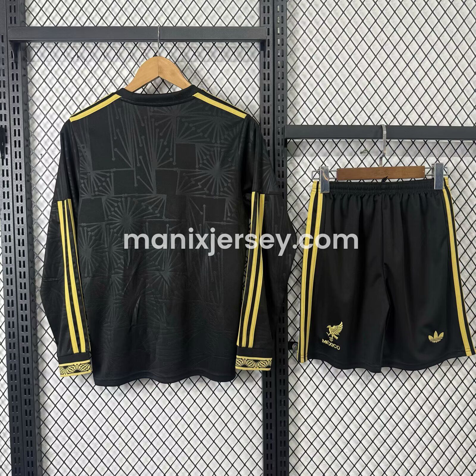 ManixJersey.com | Mexico 2025 Gold Cup Black Long Sleeve Kids Kit -Customize Name, Number and Patch | Worldwide Shipping