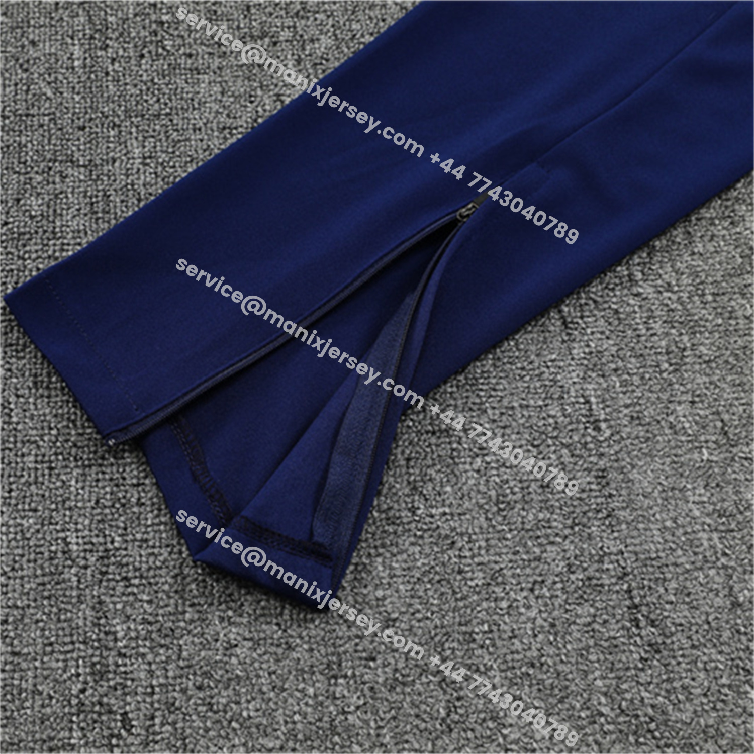 ManixJersey.com | Manchester City 25-26 Long Sleeve Training Set -Light Blue Top & Deep Blue Pants -Customize Name, Number and Patch | Worldwide Shipping