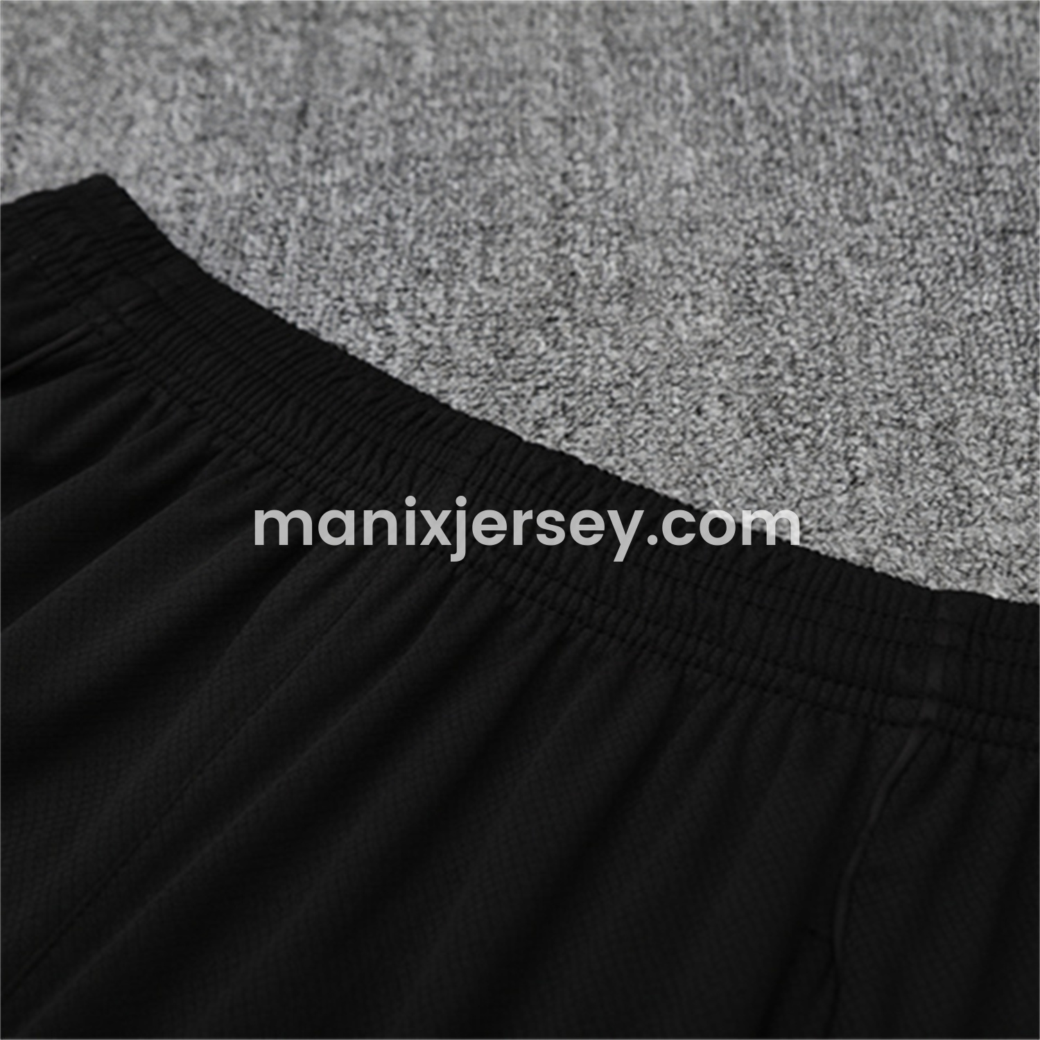ManixJersey.com | Manchester United 25-26 Kids Short-Sleeve Training Set - Purple Top & Black shorts -Customize Name, Number and Patch | Worldwide Shipping