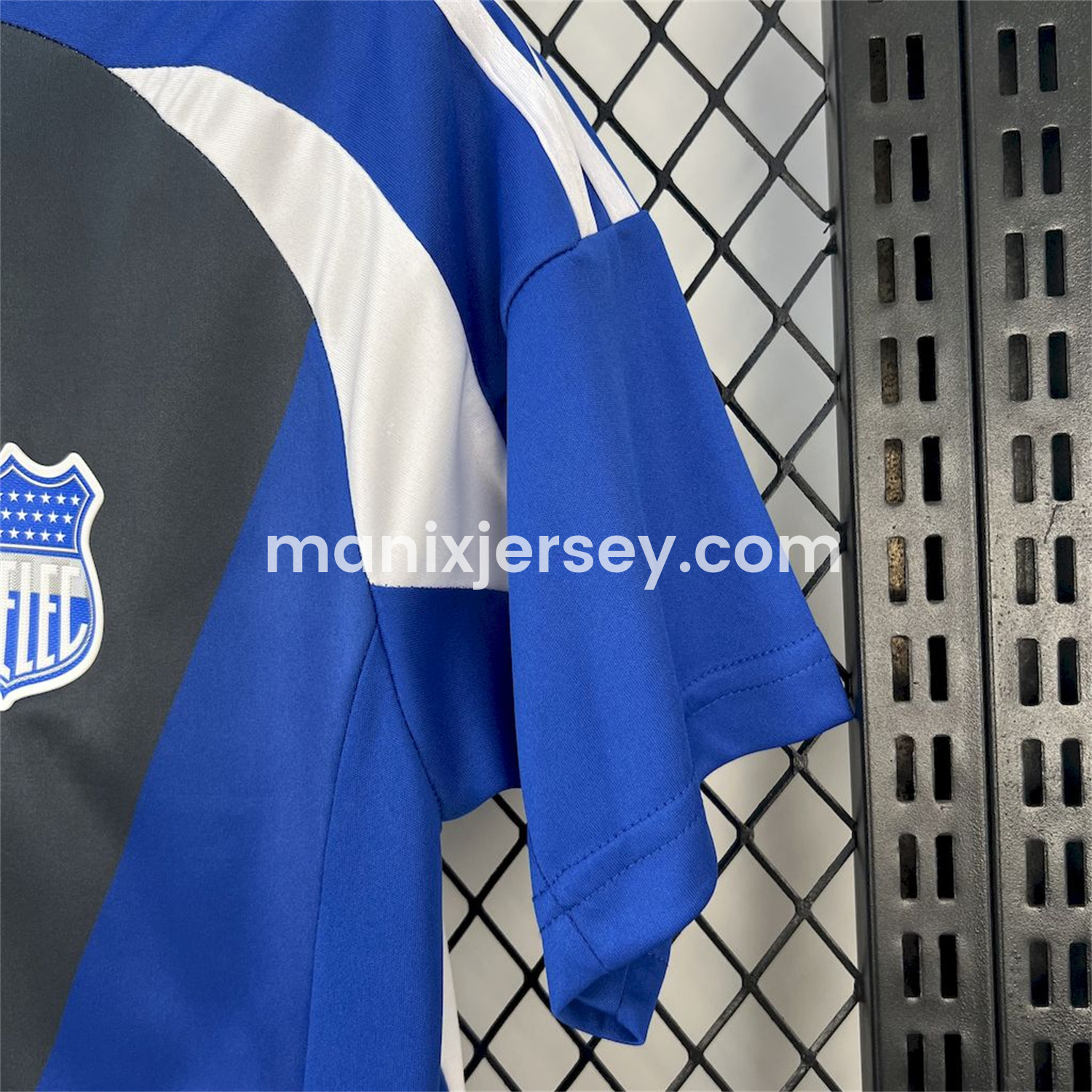 ManixJersey.com | Emelec 25-26 Home Jersey - Fans Version -Customize Name, Number and Patch | Worldwide Shipping