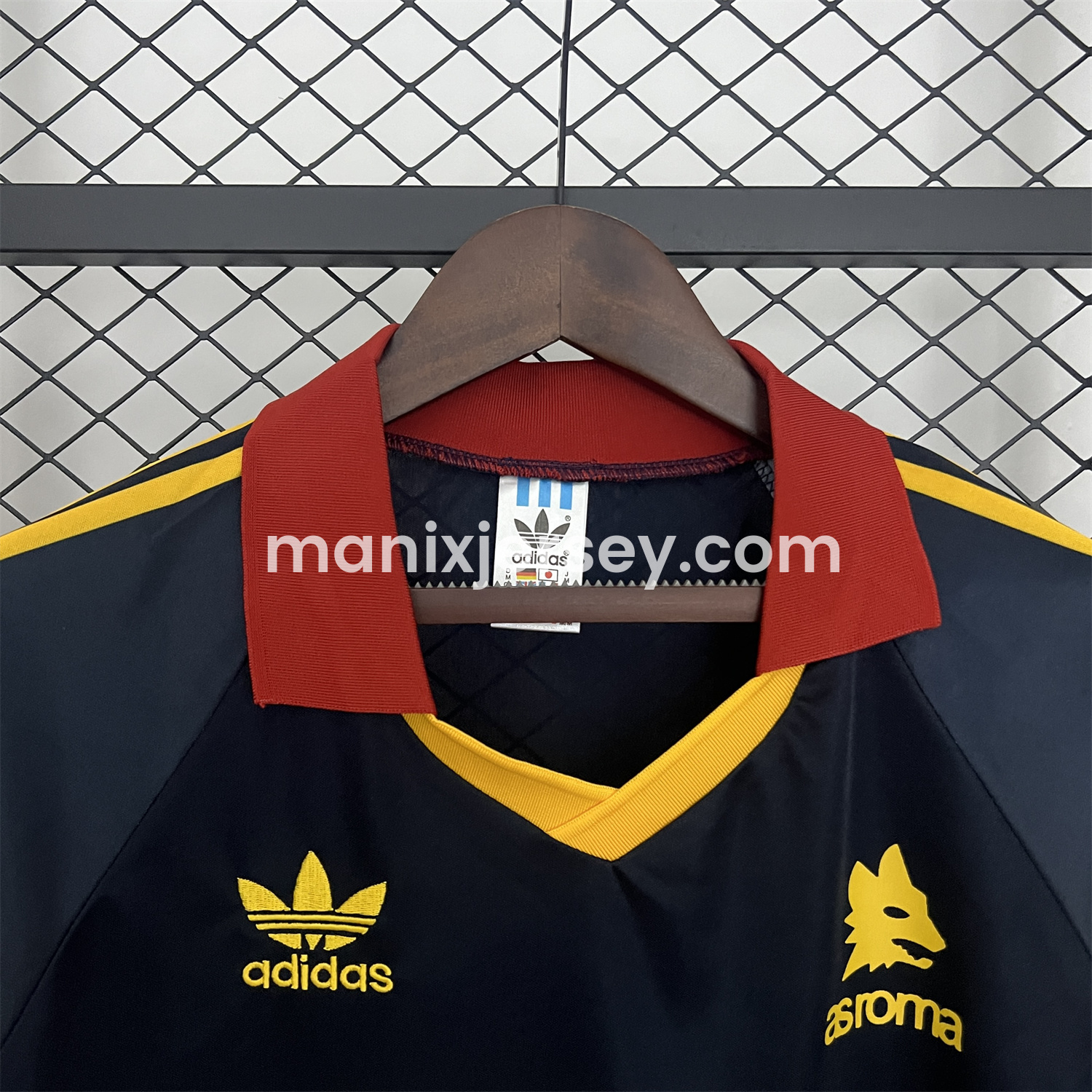 ManixJersey.com | Retro Roma 1991-92 Third Jersey -Customize Name, Number and Patch | Worldwide Shipping