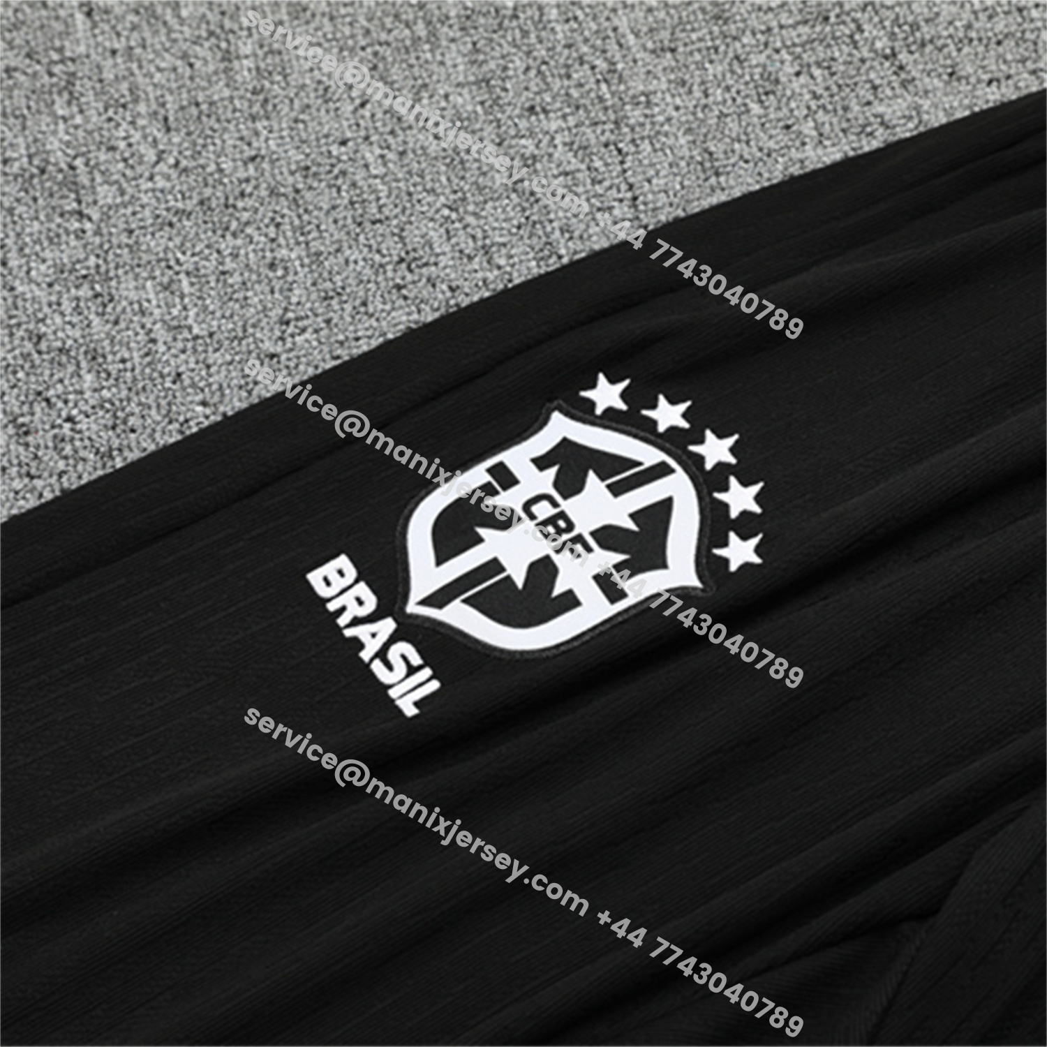 ManixJersey.com | Brazil 25-26 Long Sleeve Training Set - Player Version - Black Top and Pants -Customize Name, Number and Patch | Worldwide Shipping