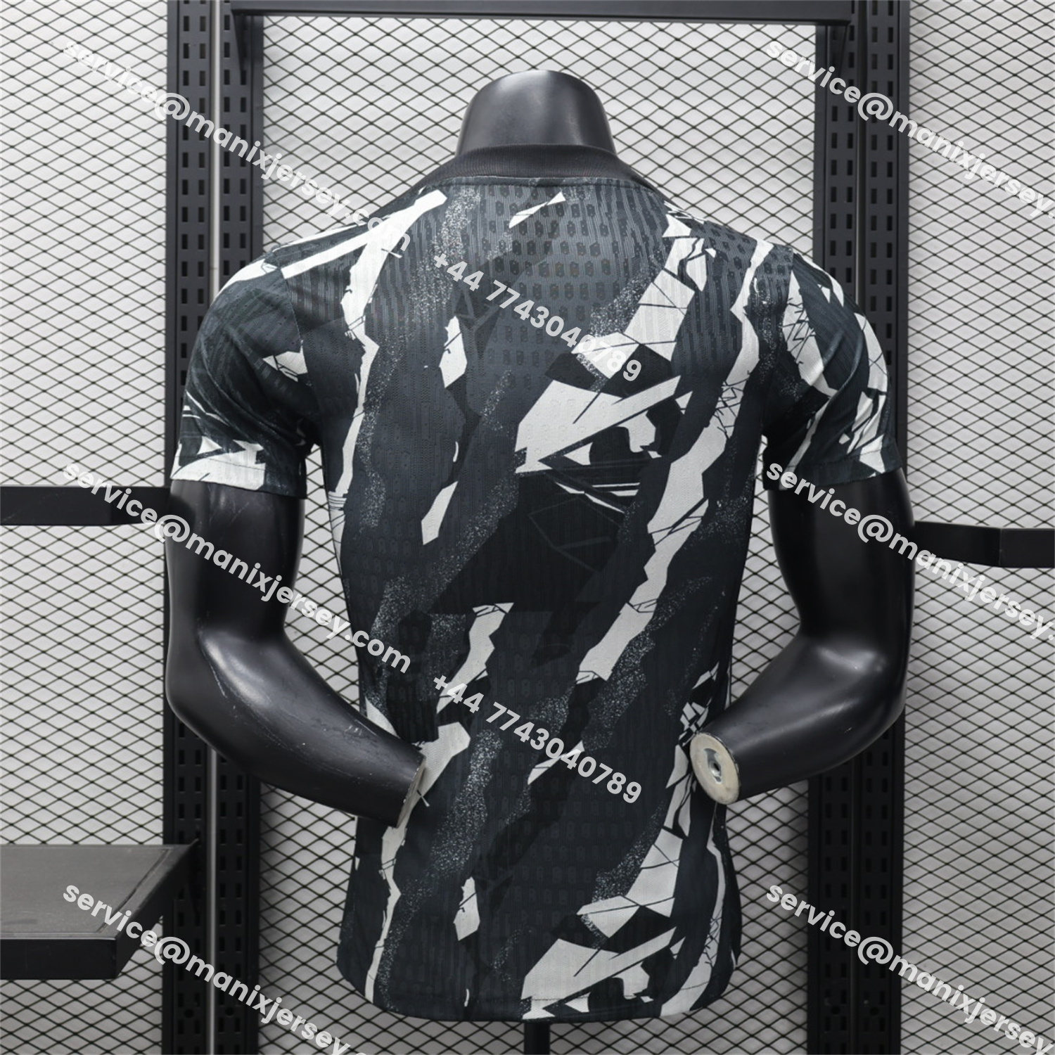 ManixJersey.com | Al Ittihad Jeddah United 25-26 Black Pre-Match Jersey - Player Version -Customize Name, Number and Patch | Worldwide Shipping