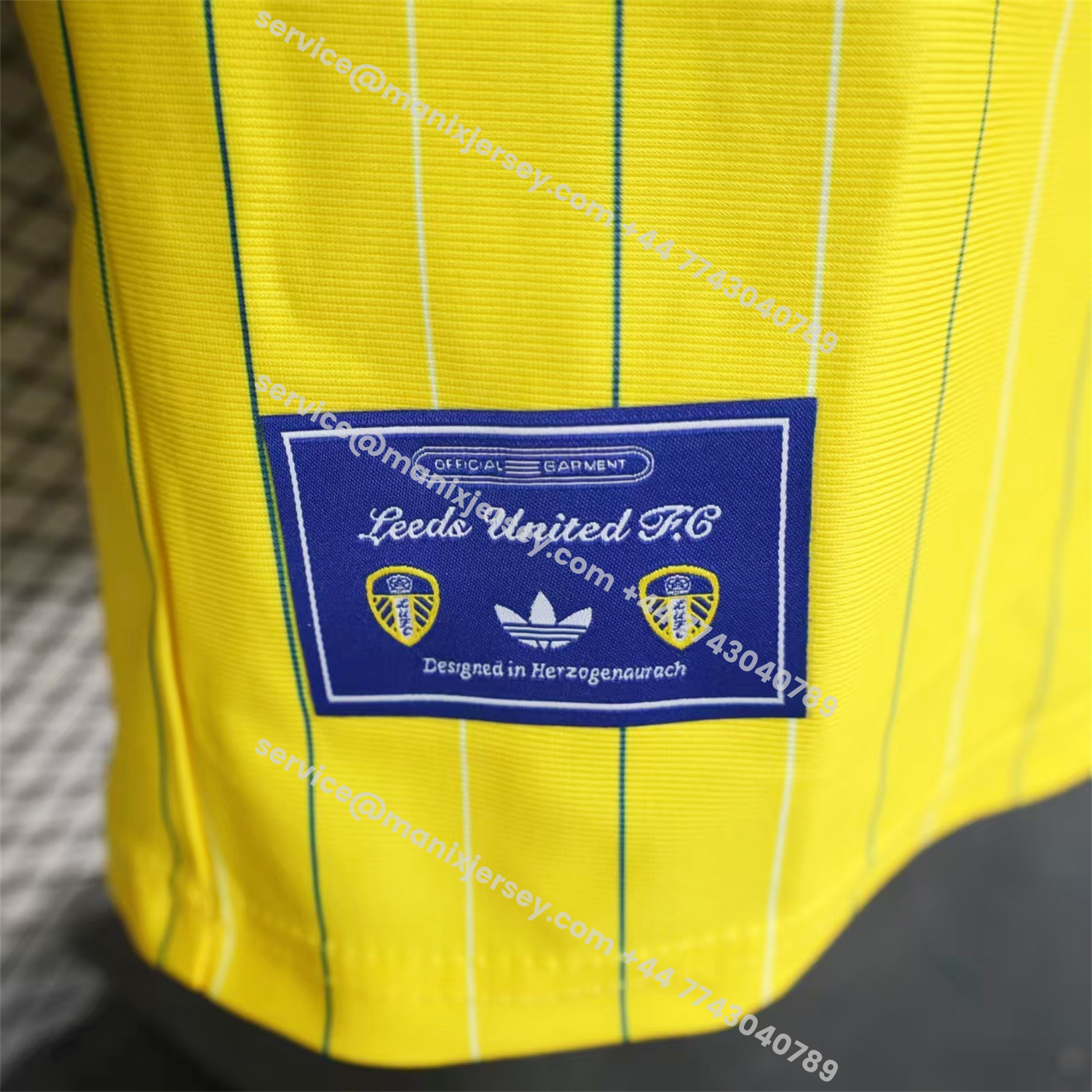 ManixJersey.com | Leeds United 25-26 Icon Travel Special Edition Yellow Jersey - Player Version -Customize Name, Number and Patch | Worldwide Shipping