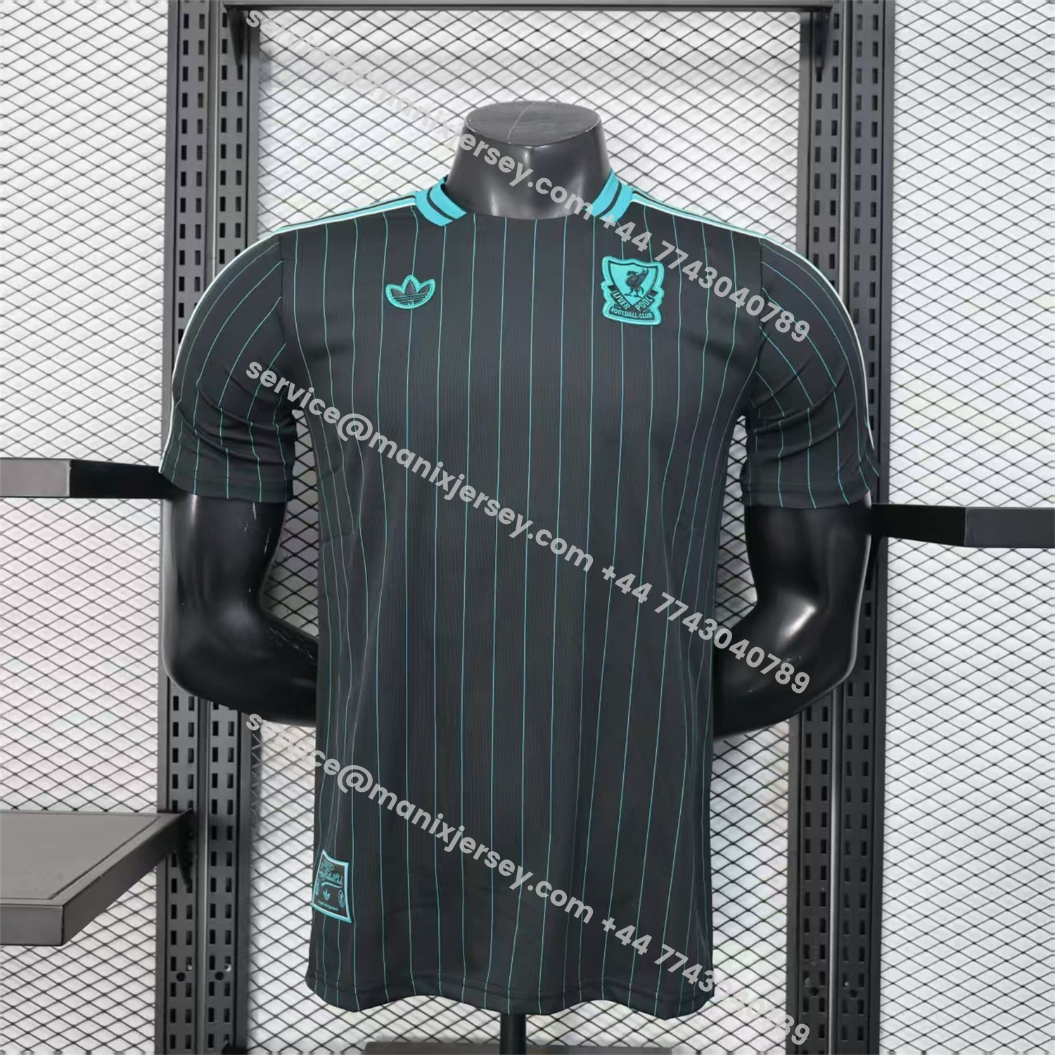 ManixJersey.com | Liver.pool 25-26 Icon Range Travel Special Edition Black Jersey - Player Version -Customize Name, Number and Patch | Worldwide Shipping