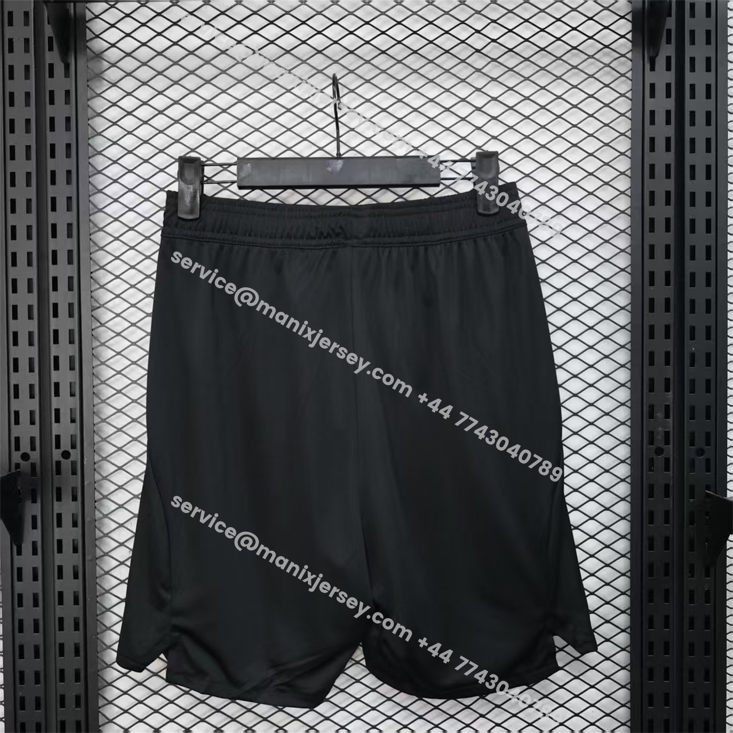 ManixJersey.com | Manchester United 25-26 Home Black Shorts - Player Version -Customize Name, Number and Patch | Worldwide Shipping