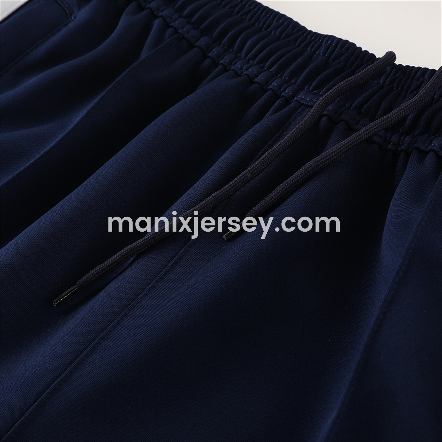 ManixJersey.com | Arsenal 24-25 Throwback Jacket Training Tracksuit - Red Jackets & Blue Pants -Customize Name, Number and Patch | Worldwide Shipping