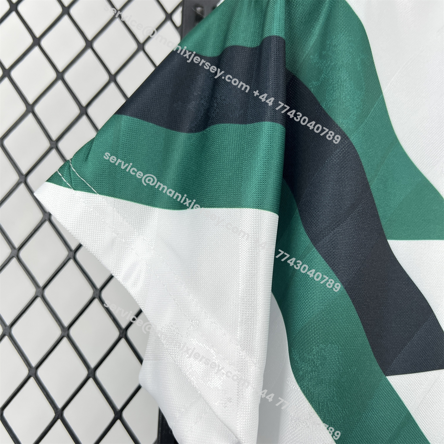 ManixJersey.com | Sporting CP 25-26 Retro Style White Special Jersey - Fans Version -Customize Name, Number and Patch | Worldwide Shipping