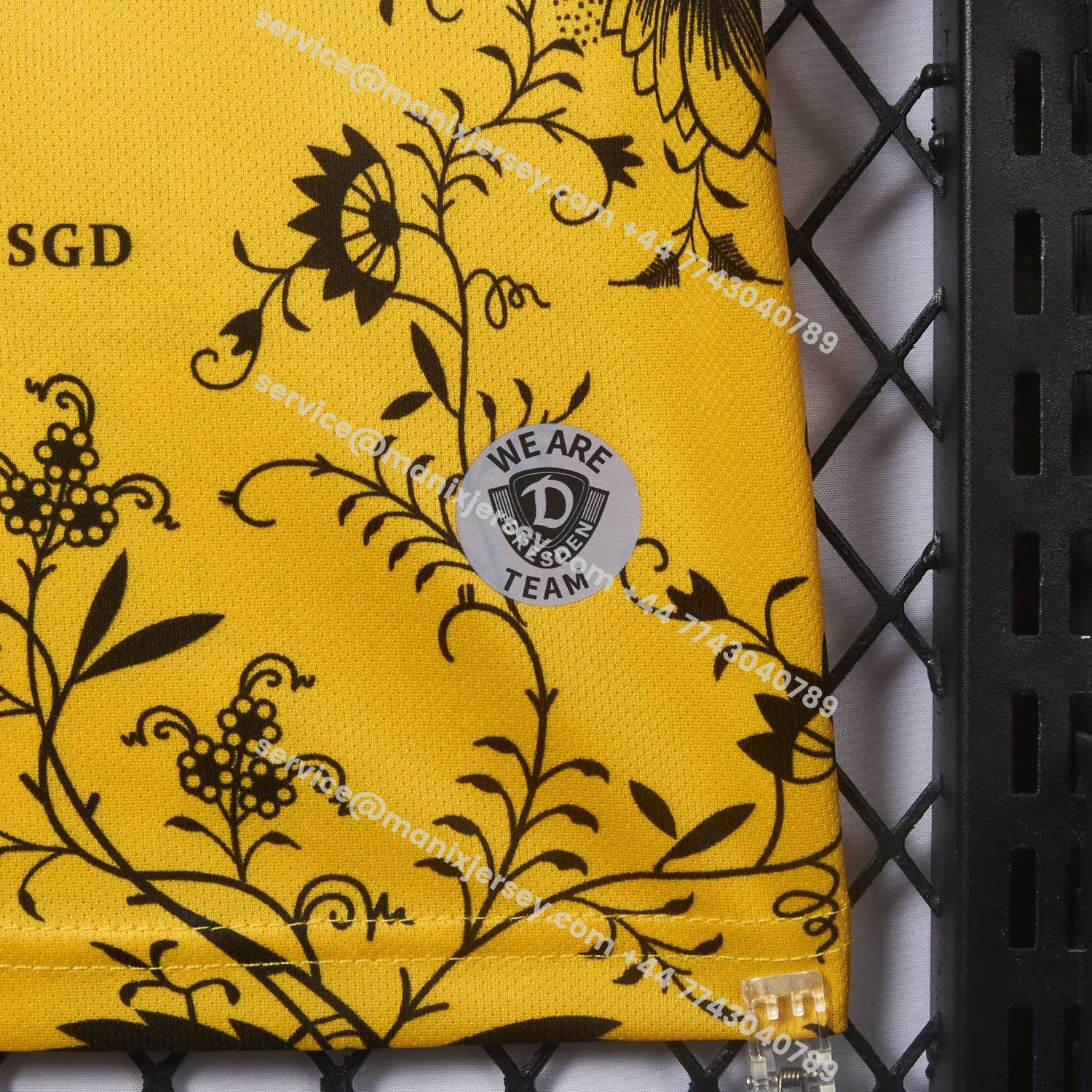 ManixJersey.com | Dynamo Dresden 25-26 HATE RACISM Special Jersey - Fans Version -Customize Name, Number and Patch | Worldwide Shipping