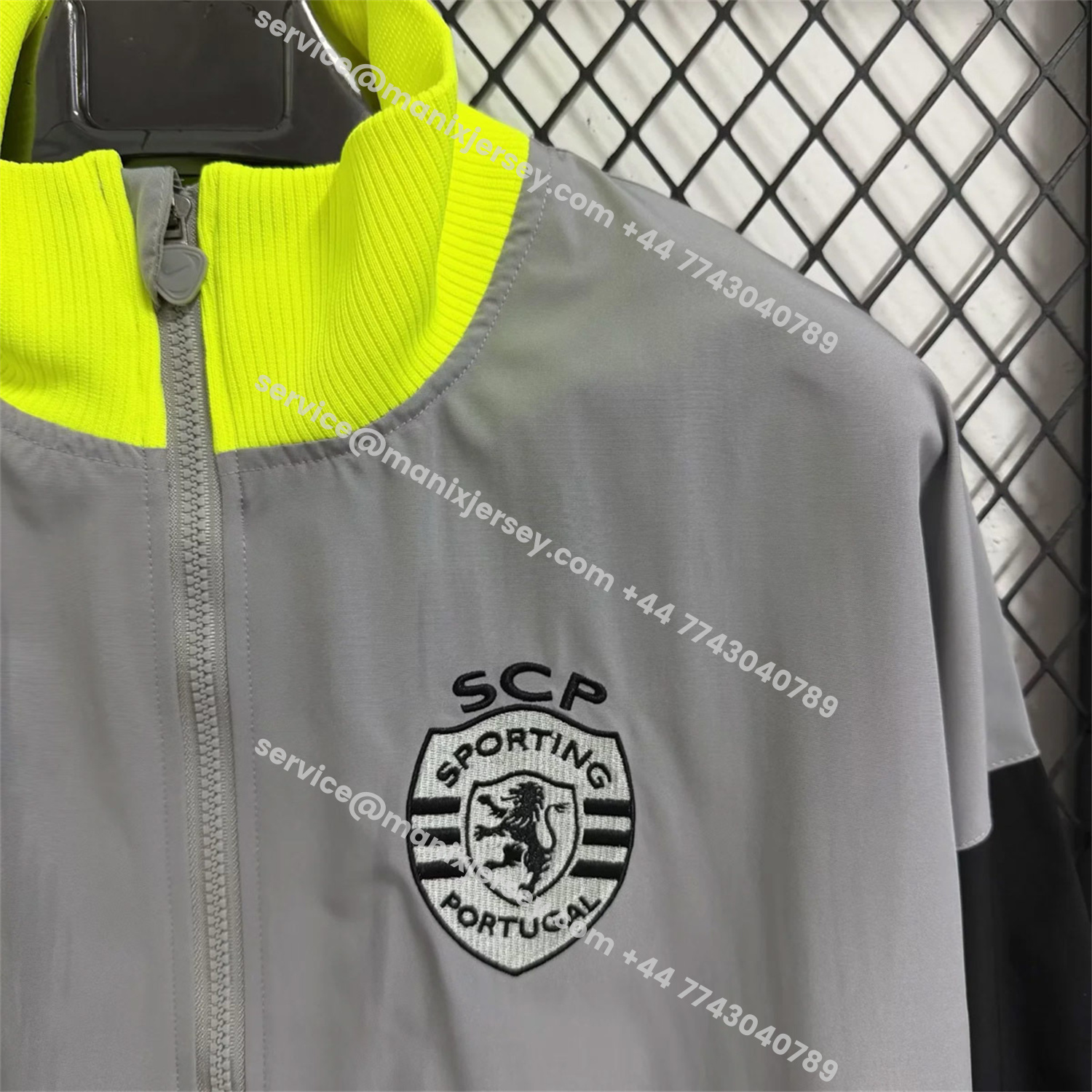 ManixJersey.com | Sporting CP 25-26 Windbreaker Jacket - Grey -Customize Name, Number and Patch | Worldwide Shipping