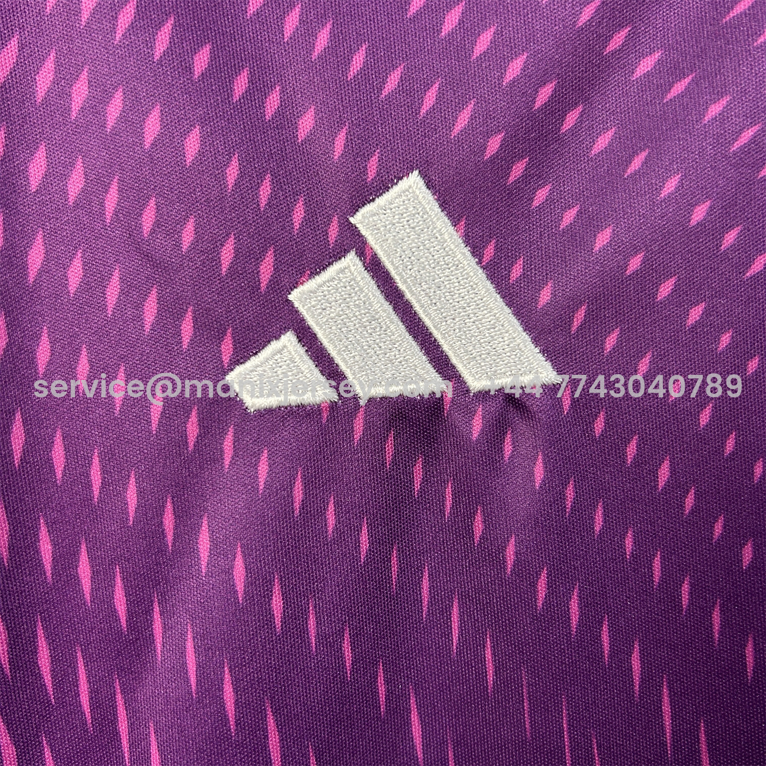 ManixJersey.com | Real Madrid 25-26 Purple Goalkeeper Jersey - Fans Version -Customize Name, Number and Patch | Worldwide Shipping