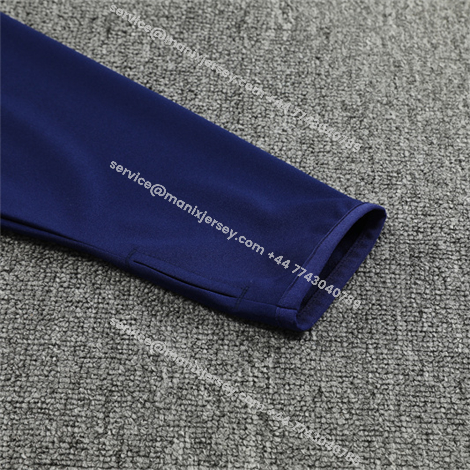 ManixJersey.com | Real Madrid 25-26 Long Sleeve Training Set - Deep Blue Top & Pants -Customize Name, Number and Patch | Worldwide Shipping