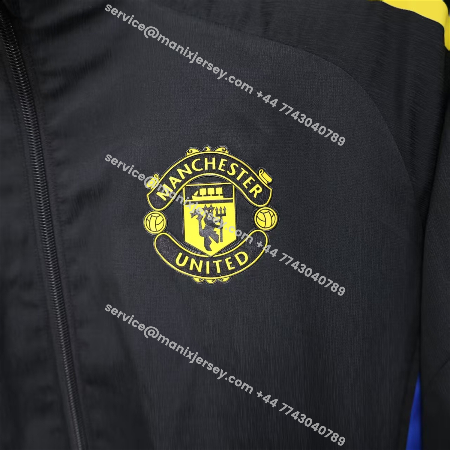 ManixJersey.com | Manchester United 25-26 Black Windbreaker Jacket - Deep Green -Customize Name, Number and Patch | Worldwide Shipping