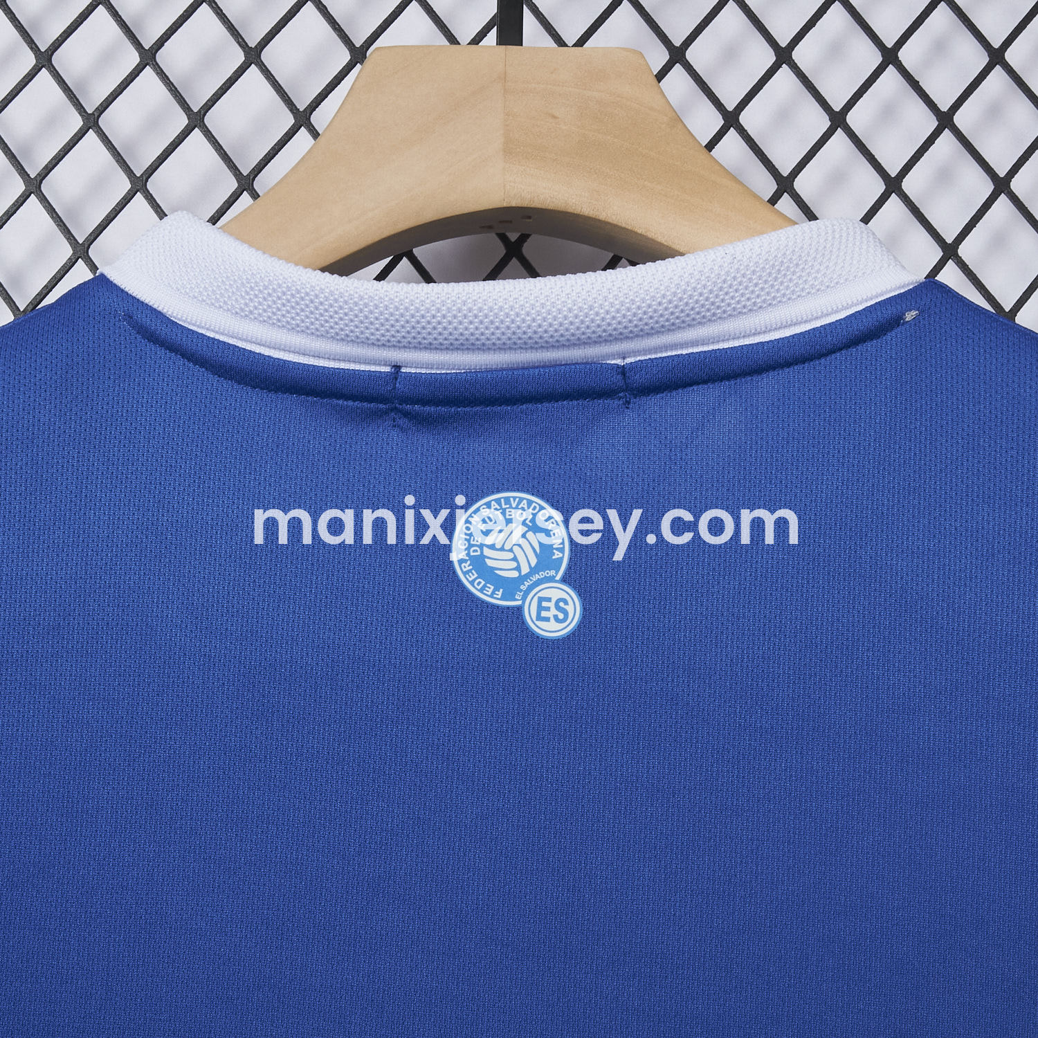 ManixJersey.com | El Salvador 2025-26 Home Jersey - Fans Version -Customize Name, Number and Patch | Worldwide Shipping