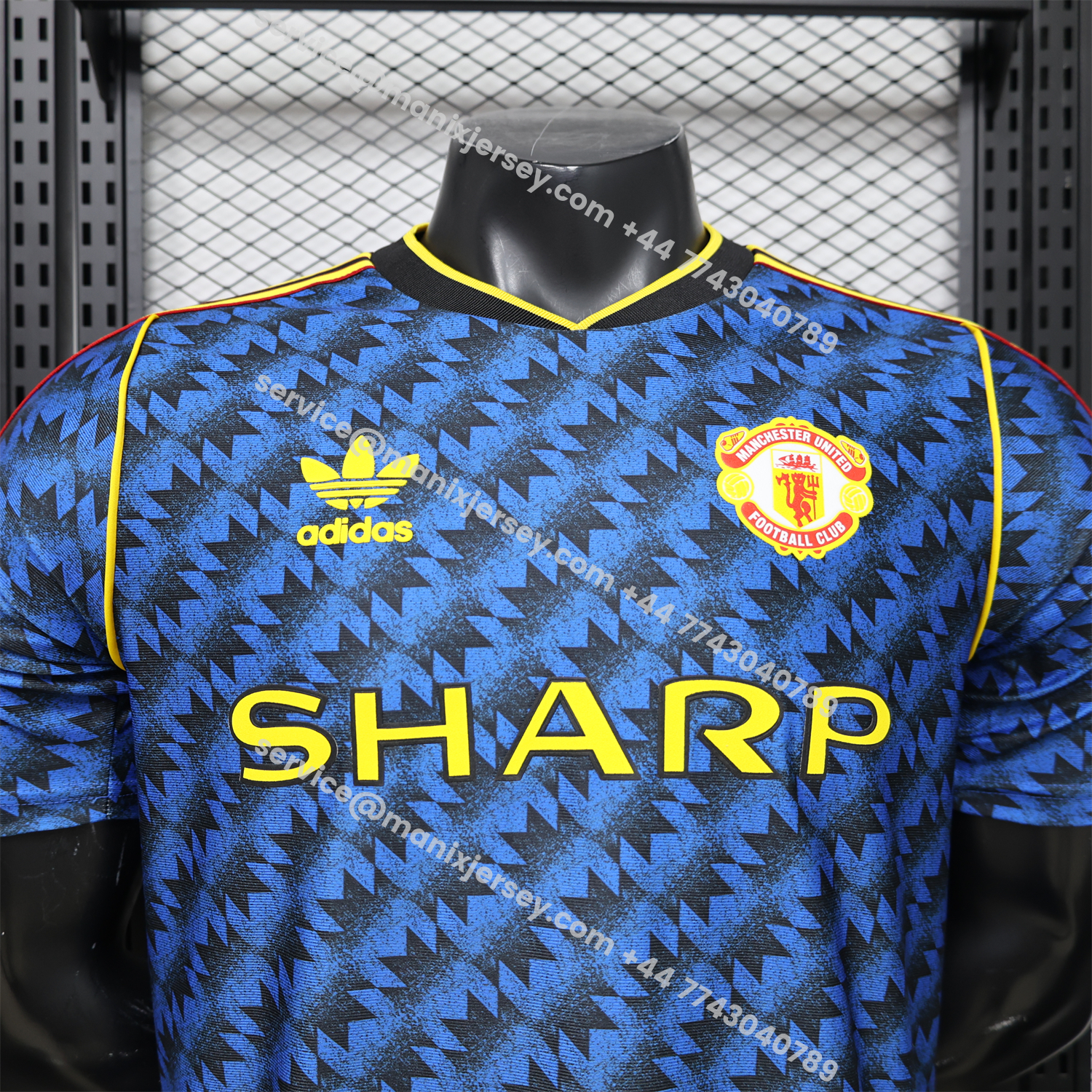 Manchester United 26-27 Retro Style Casual Dark Blue Special Jersey - Player Version:football jersey mysite: unitedjerseyfootball 邓江浪:football