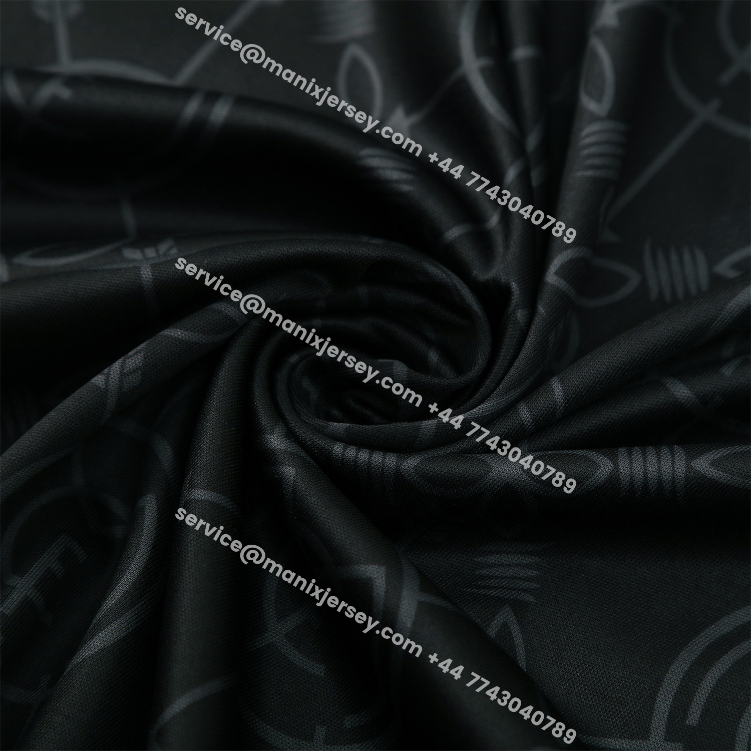 ManixJersey.com | Real Madrid 25-26 Short-Sleeve Training Set - Blue Edge Black Top & Black Shorts -Customize Name, Number and Patch | Worldwide Shipping