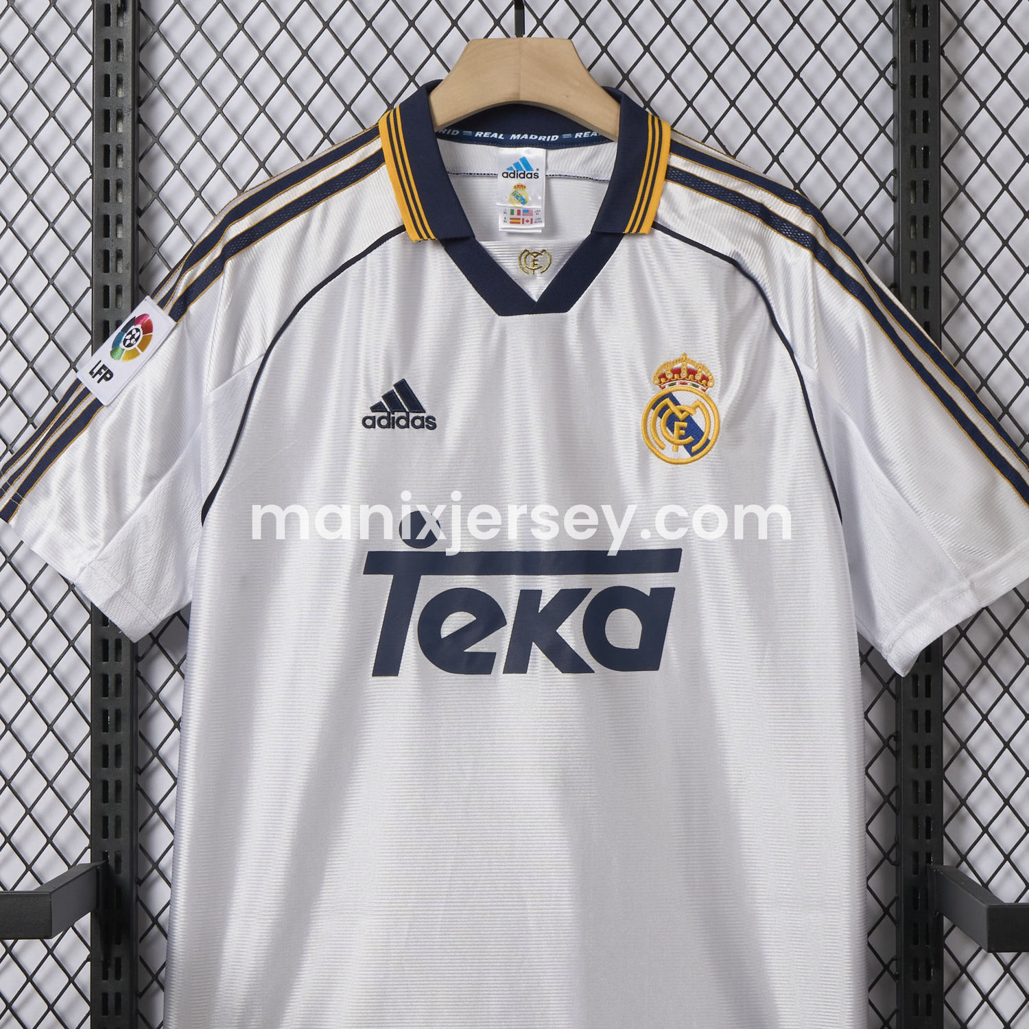 ManixJersey.com | Retro Real Madrid 1998-00 Home Stadium Jersey -Customize Name, Number and Patch | Worldwide Shipping