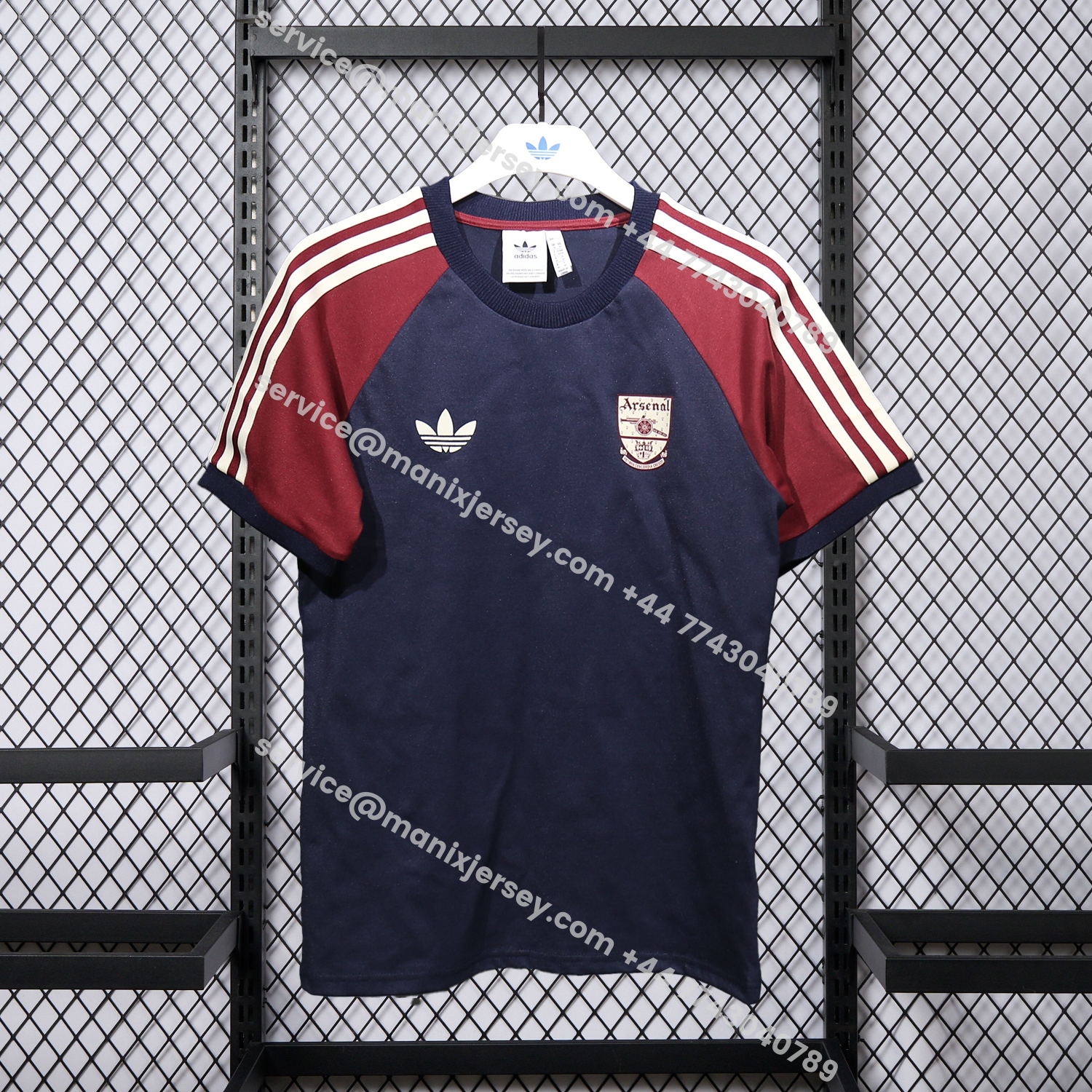 ManixJersey.com | Arsenal 25-26 Vintage Originals Dark Blue T-shirts -Customize Name, Number and Patch | Worldwide Shipping