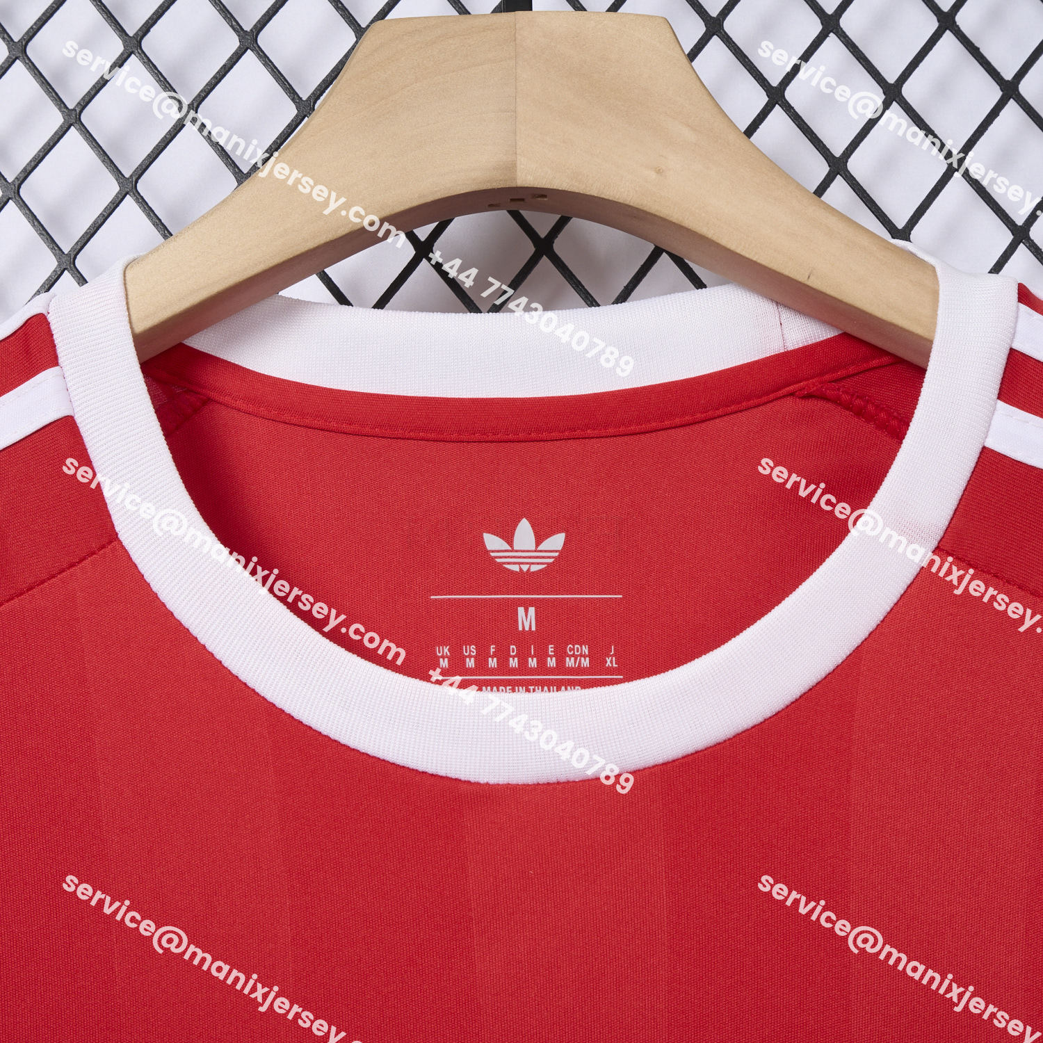 ManixJersey.com | Bayern Munich 25-26 Red Trefoil Goalkeeper Jersey - Fans Version -Customize Name, Number and Patch | Worldwide Shipping