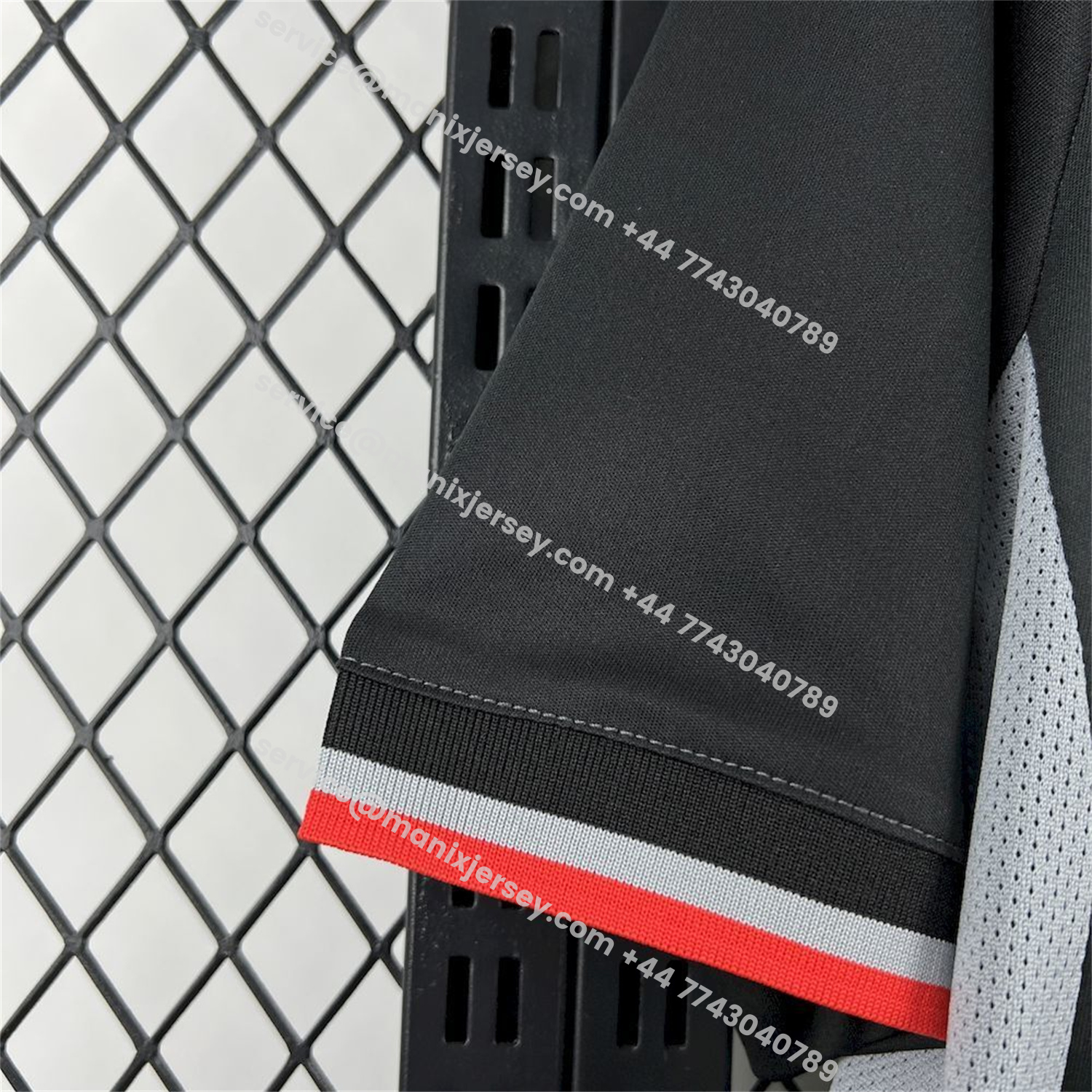 ManixJersey.com | Cremonese 25-26 Third Black Jersey - Fans Version -Customize Name, Number and Patch | Worldwide Shipping