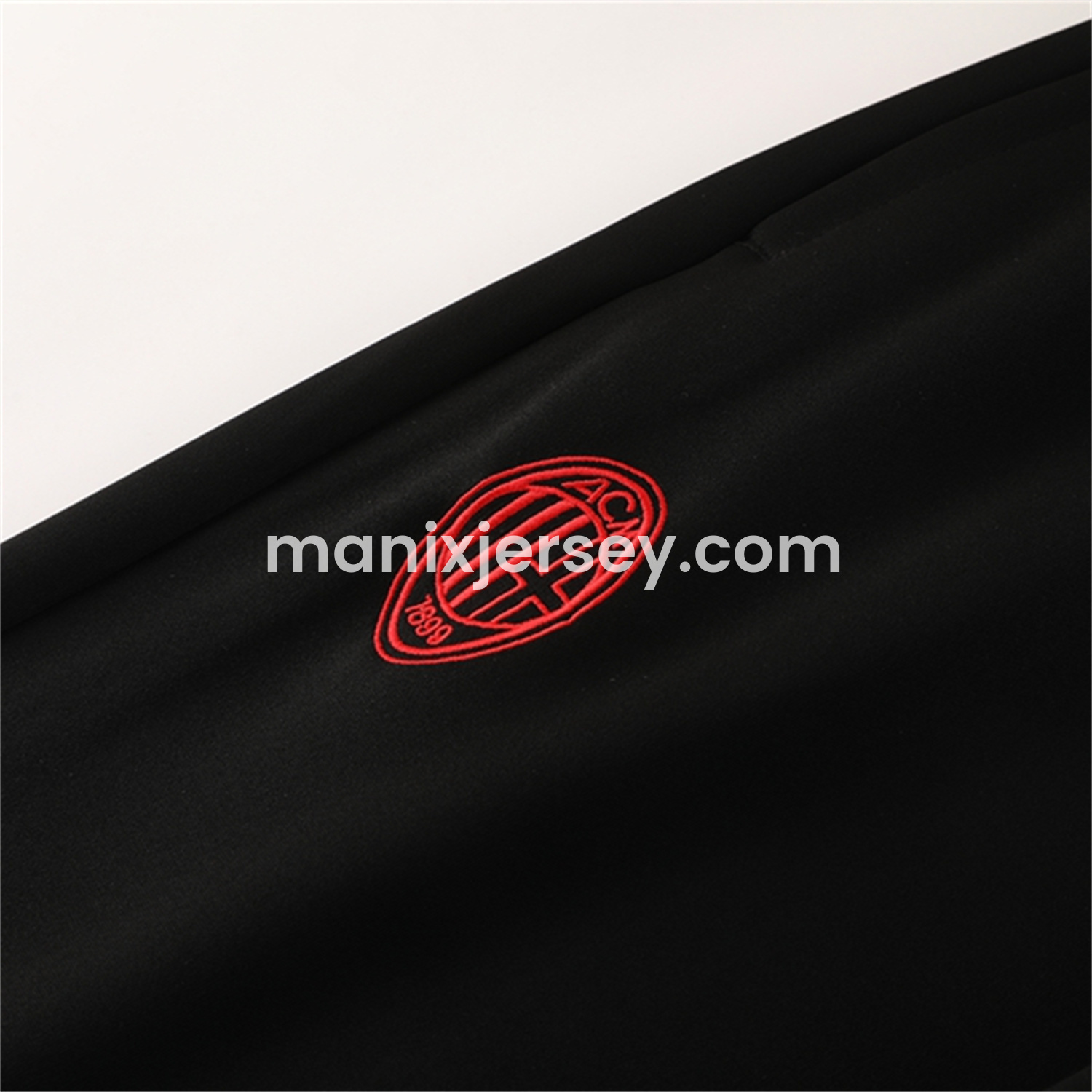 ManixJersey.com | AC Milan 25-26 Jacket Training Tracksuit - Black top & Black Pants -Customize Name, Number and Patch | Worldwide Shipping