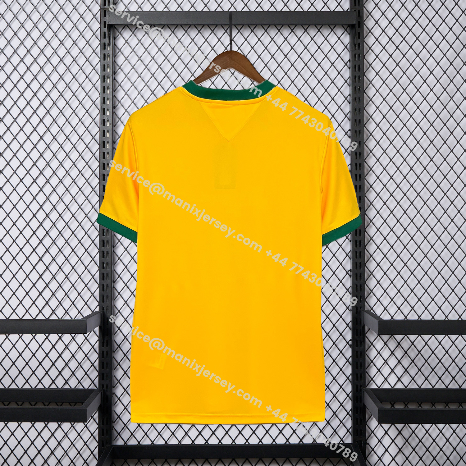 ManixJersey.com | Retro Brazil 1971 Home Jersey -Customize Name, Number and Patch | Worldwide Shipping