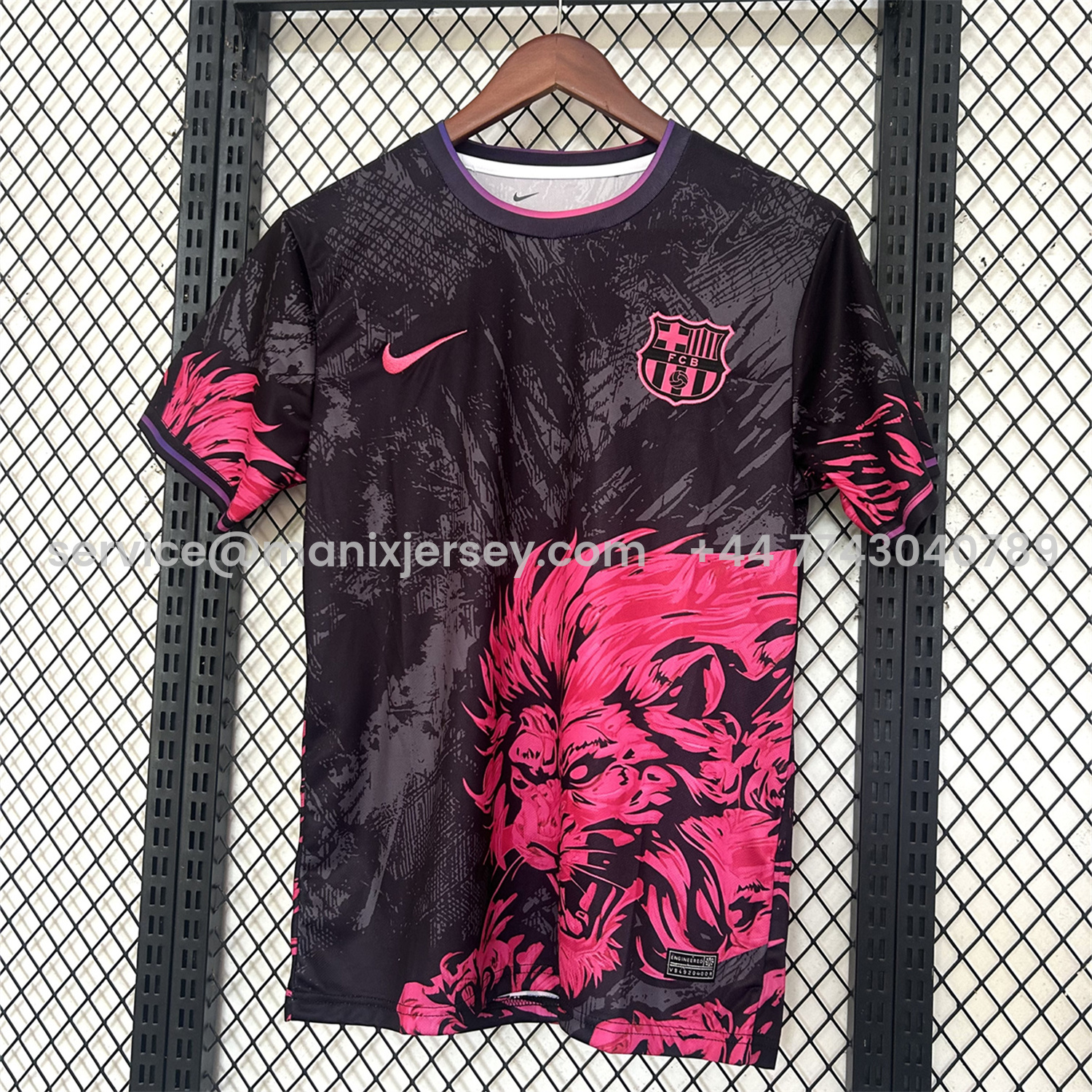 ManixJersey.com | Barcelona 25-26 Pink Lion Black Jersey - Fans Version -Customize Name, Number and Patch | Worldwide Shipping