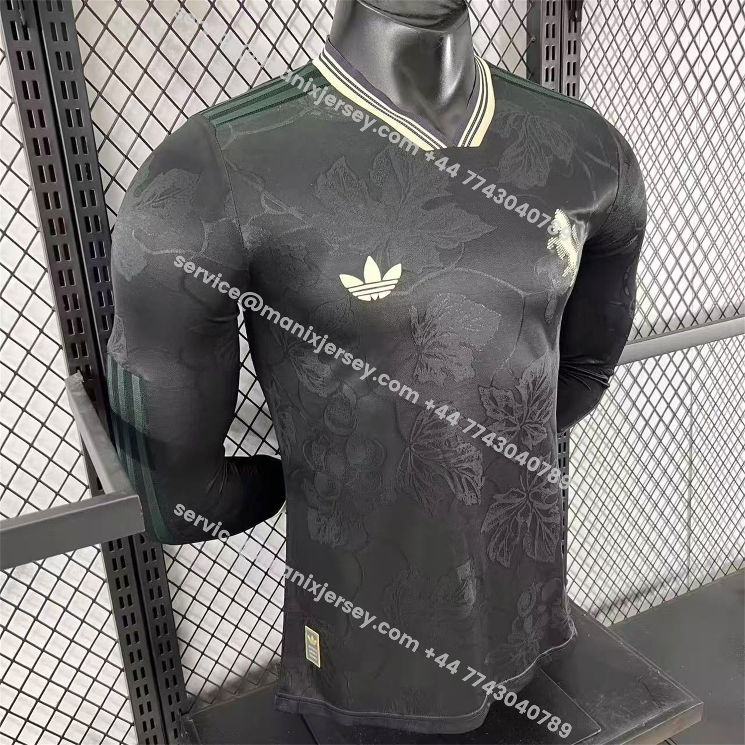 ManixJersey.com | Juventus 25-26 Third Black Unsponsored Long Sleeves Jersey - Player Version -Customize Name, Number and Patch | Worldwide Shipping