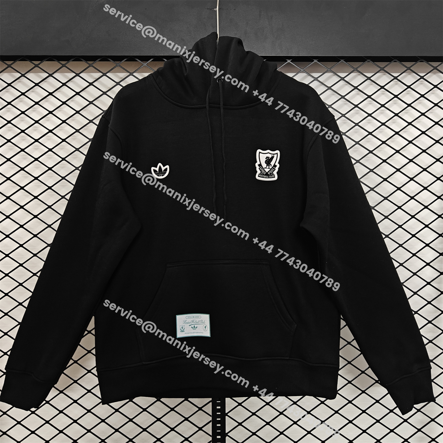 ManixJersey.com | Liver.pool 25-26 Originals Terrace Icon White Team Logo Unisex Pullover Hoodie -Customize Name, Number and Patch | Worldwide Shipping