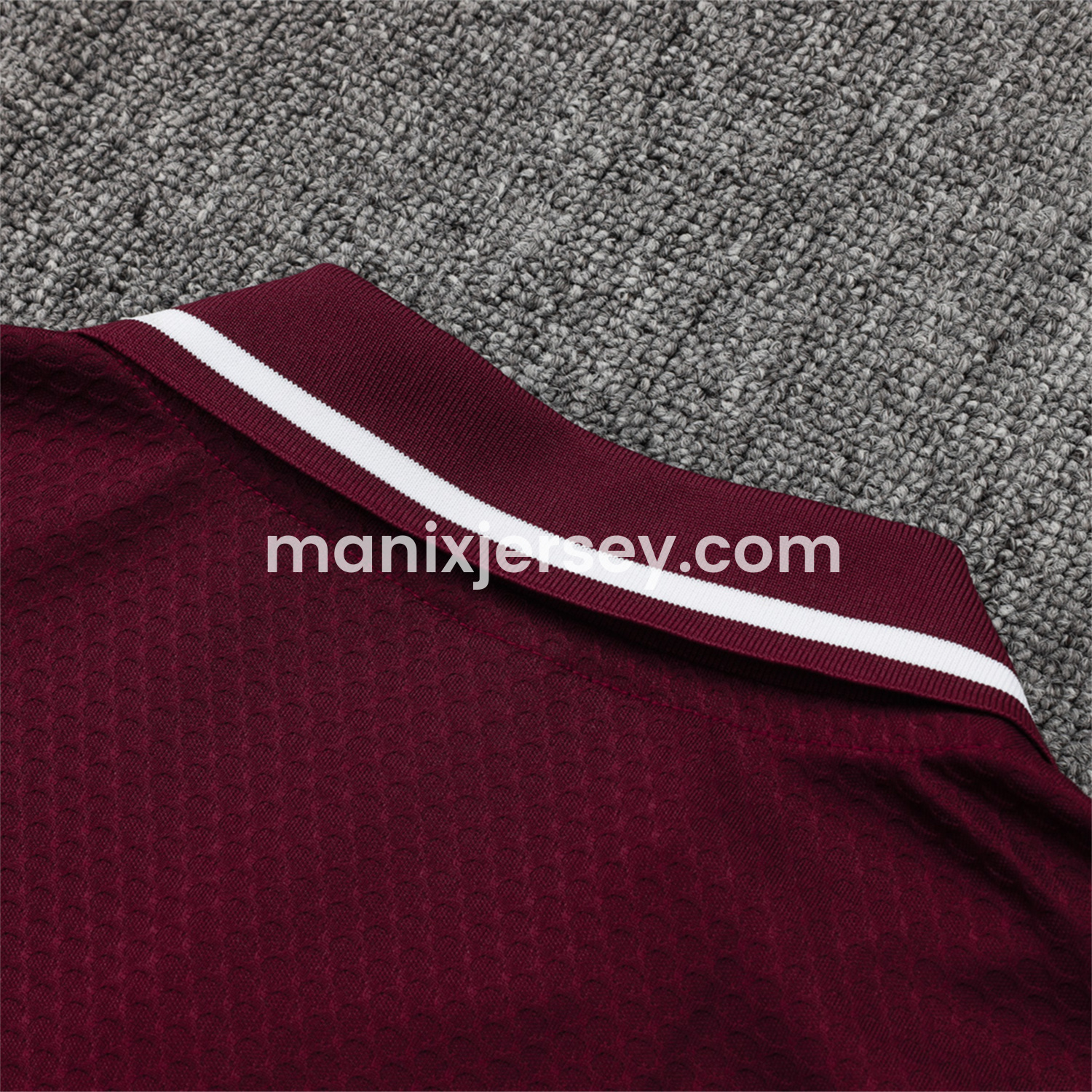 ManixJersey.com | Bayern Munich 25-26 POLO Short-Sleeve Training Set - Deep Red Top and Pants -Customize Name, Number and Patch | Worldwide Shipping