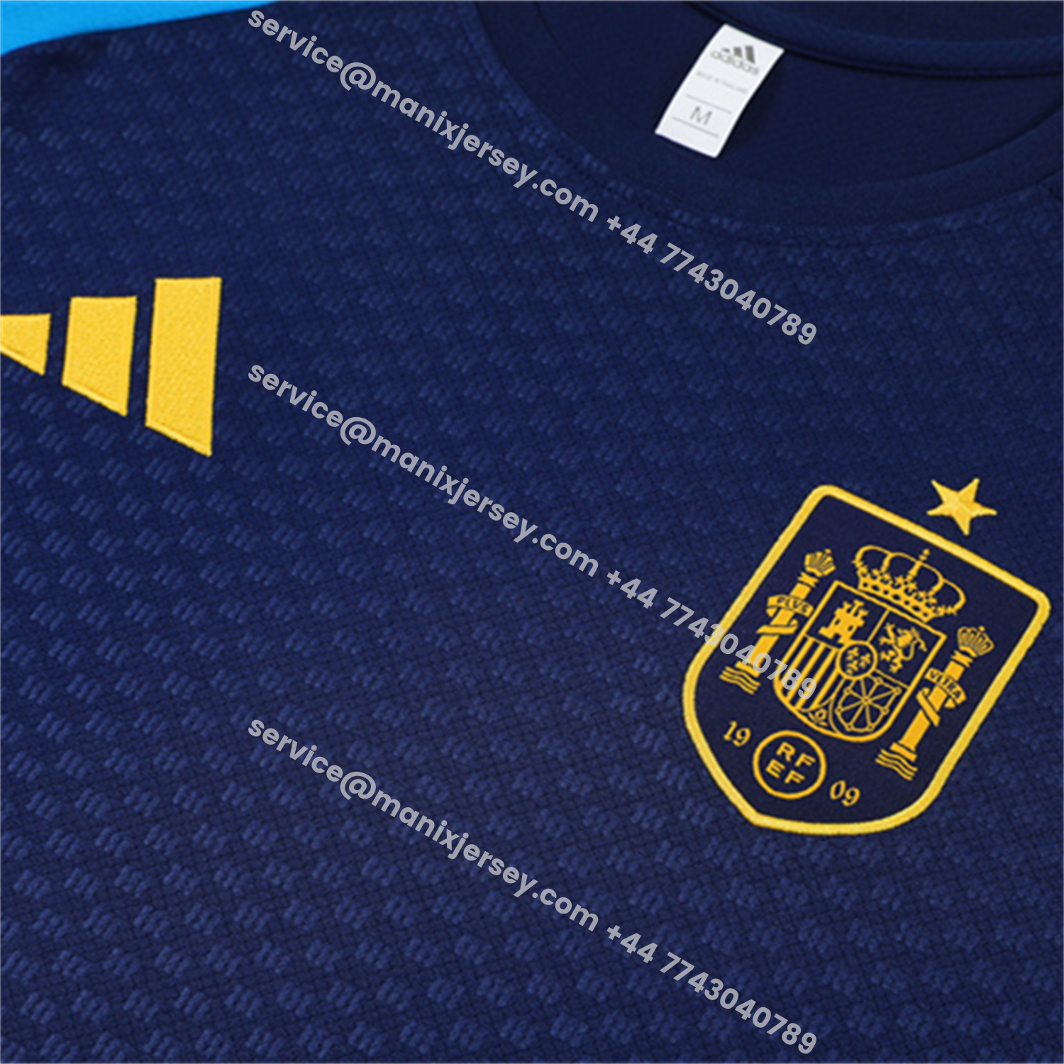 ManixJersey.com | Spain 2026 Kids Short-Sleeve Training Set - Royal Blue Top & Shorts -Customize Name, Number and Patch | Worldwide Shipping