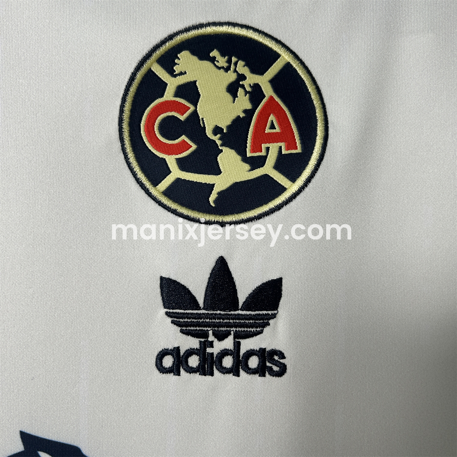 ManixJersey.com | Club América 25-26 White Throwback Trefoil Special Edition Jersey - Fans Version -Customize Name, Number and Patch | Worldwide Shipping