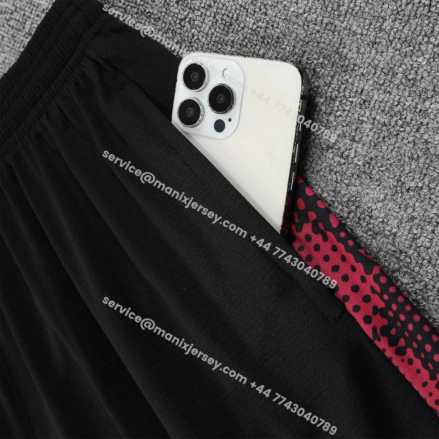 ManixJersey.com | RB Leipzig 25-26 Short-Sleeve Training Set- Red Top & Black Shorts -Customize Name, Number and Patch | Worldwide Shipping