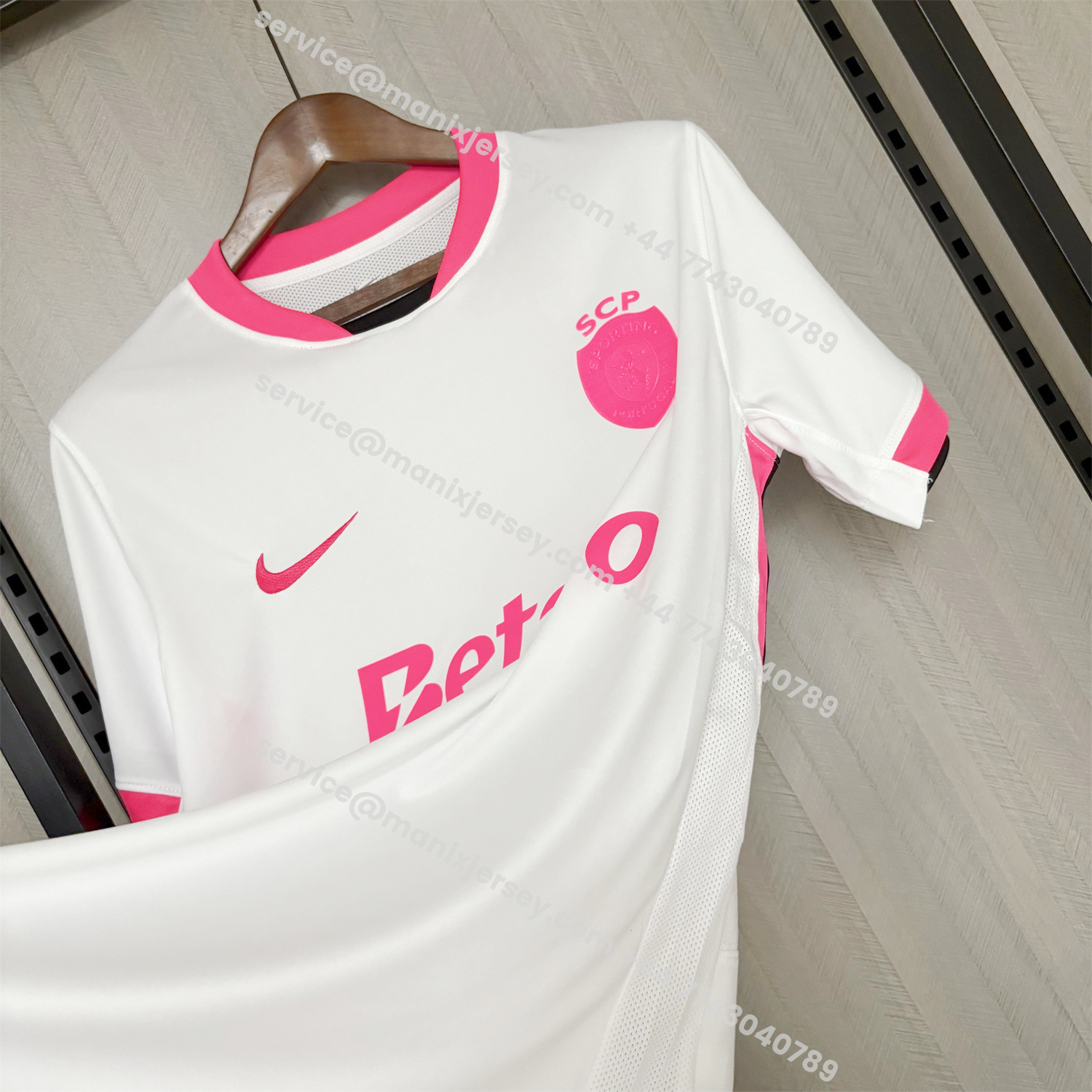 ManixJersey.com | Sporting CP 25-26 Pink And White Special Jersey - Fans Version -Customize Name, Number and Patch | Worldwide Shipping