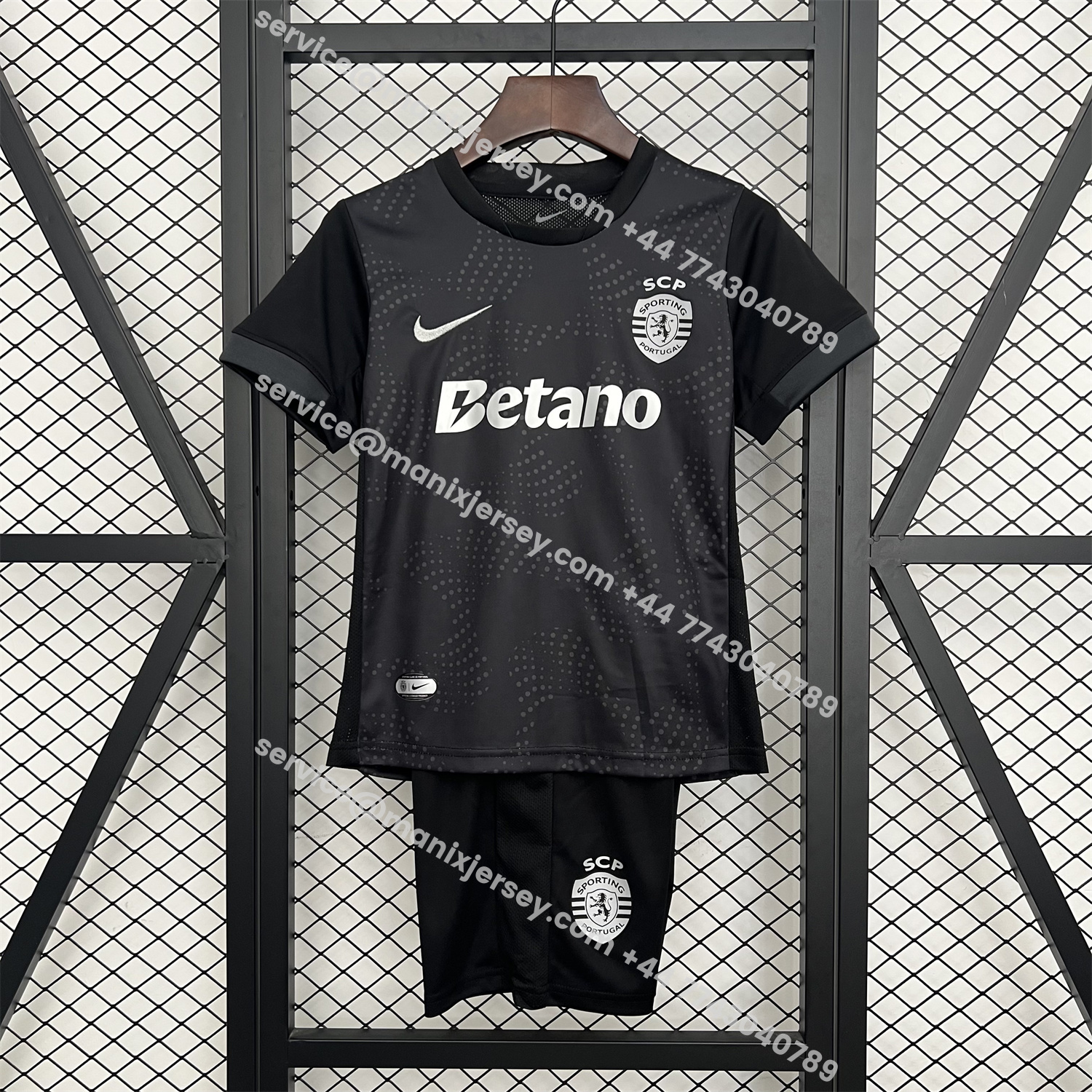 ManixJersey.com | Sporting CP 25-26 Black Special Kids Kit -Customize Name, Number and Patch | Worldwide Shipping