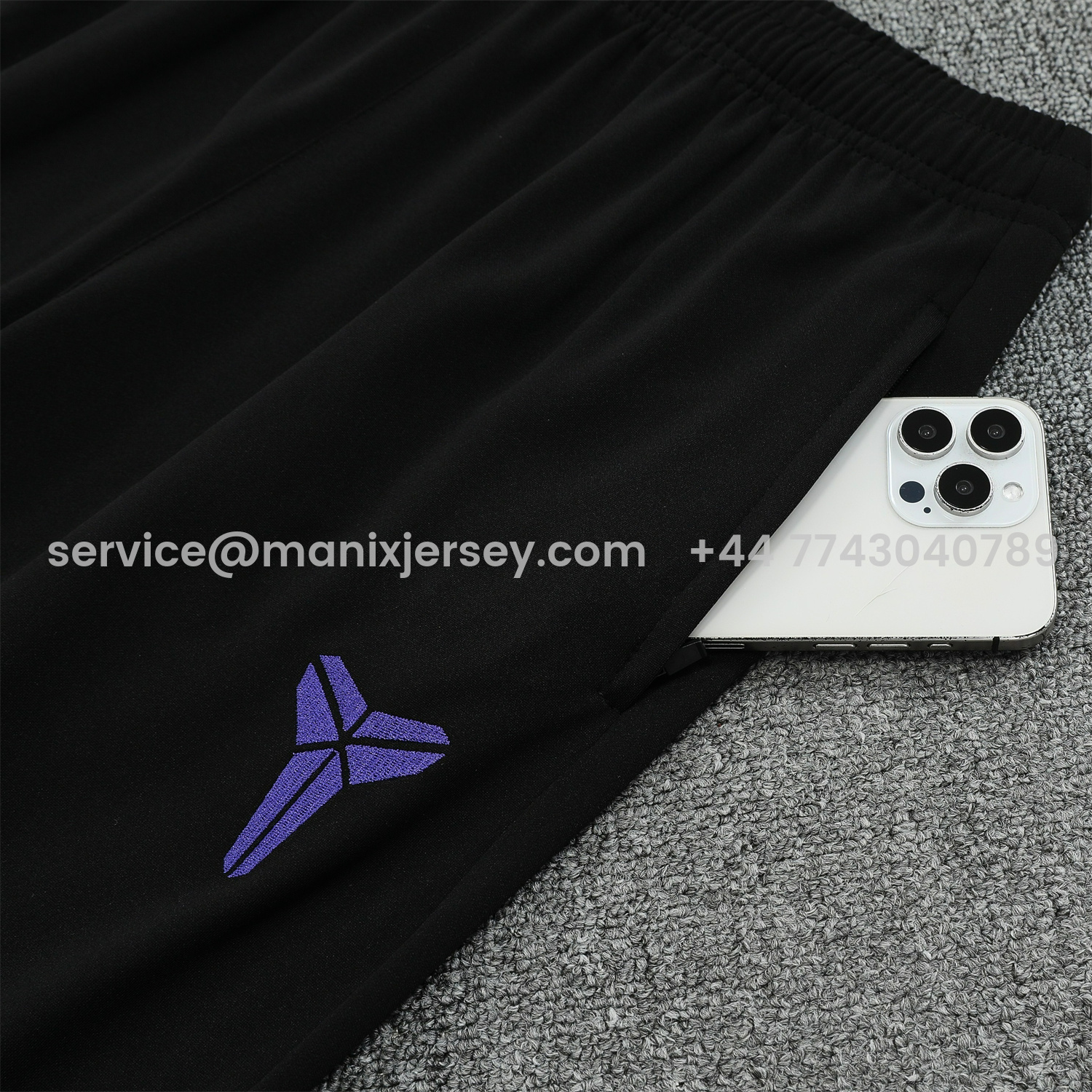 ManixJersey.com | Barcelona 25-26 Long Sleeve Training Set - Black Top and Black Pants -Customize Name, Number and Patch | Worldwide Shipping