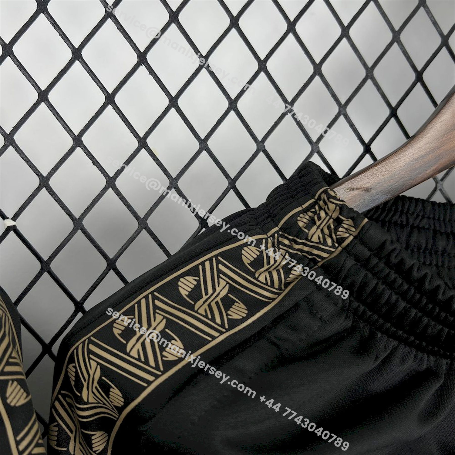 ManixJersey.com | Portugal 25-26 Eusebio Special Windbreaker Training Set - Black White Top and Pants -Customize Name, Number and Patch | Worldwide Shipping