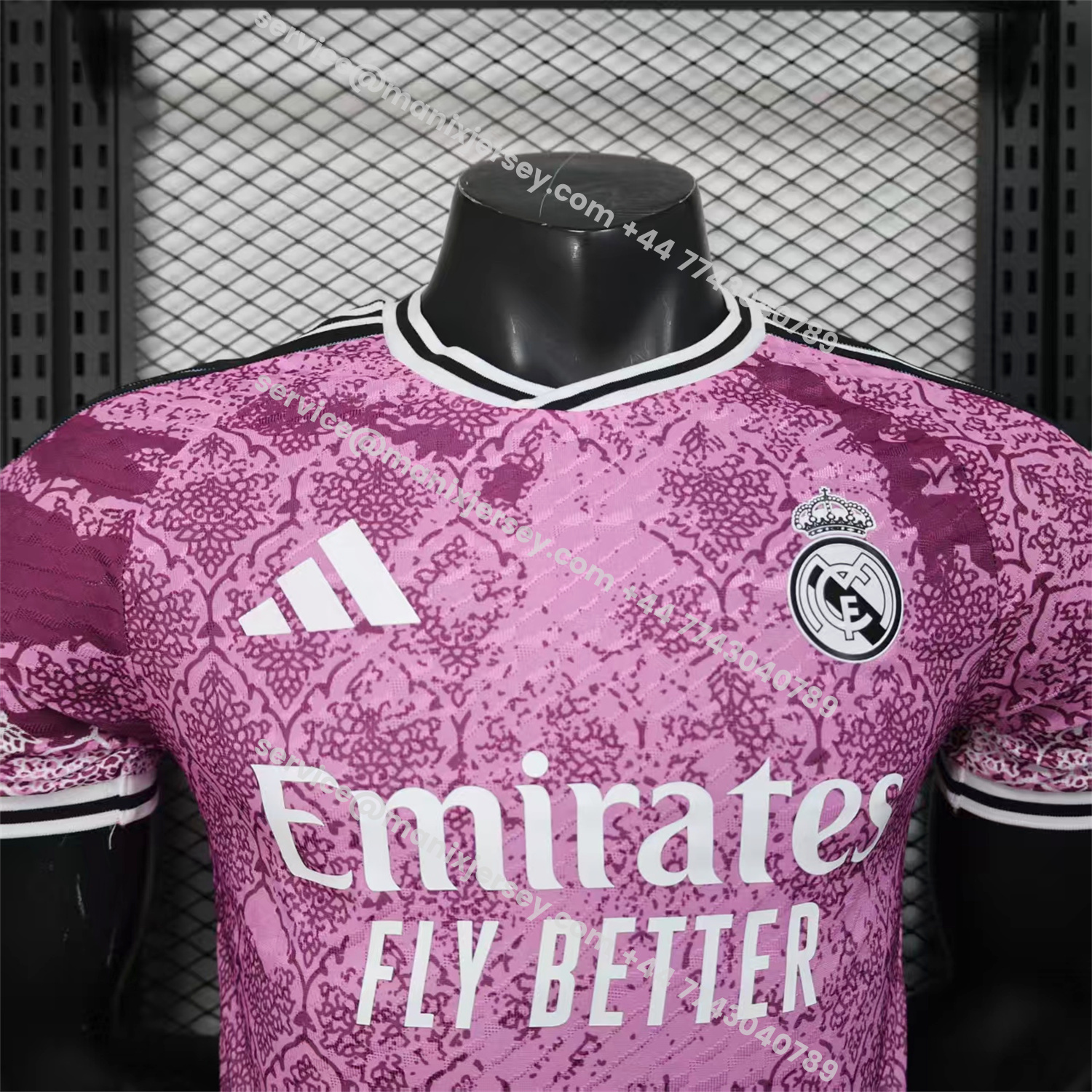 ManixJersey.com | Real Madrid 25-26 Pink With Purple Texture Special Jersey - Player Version -Customize Name, Number and Patch | Worldwide Shipping