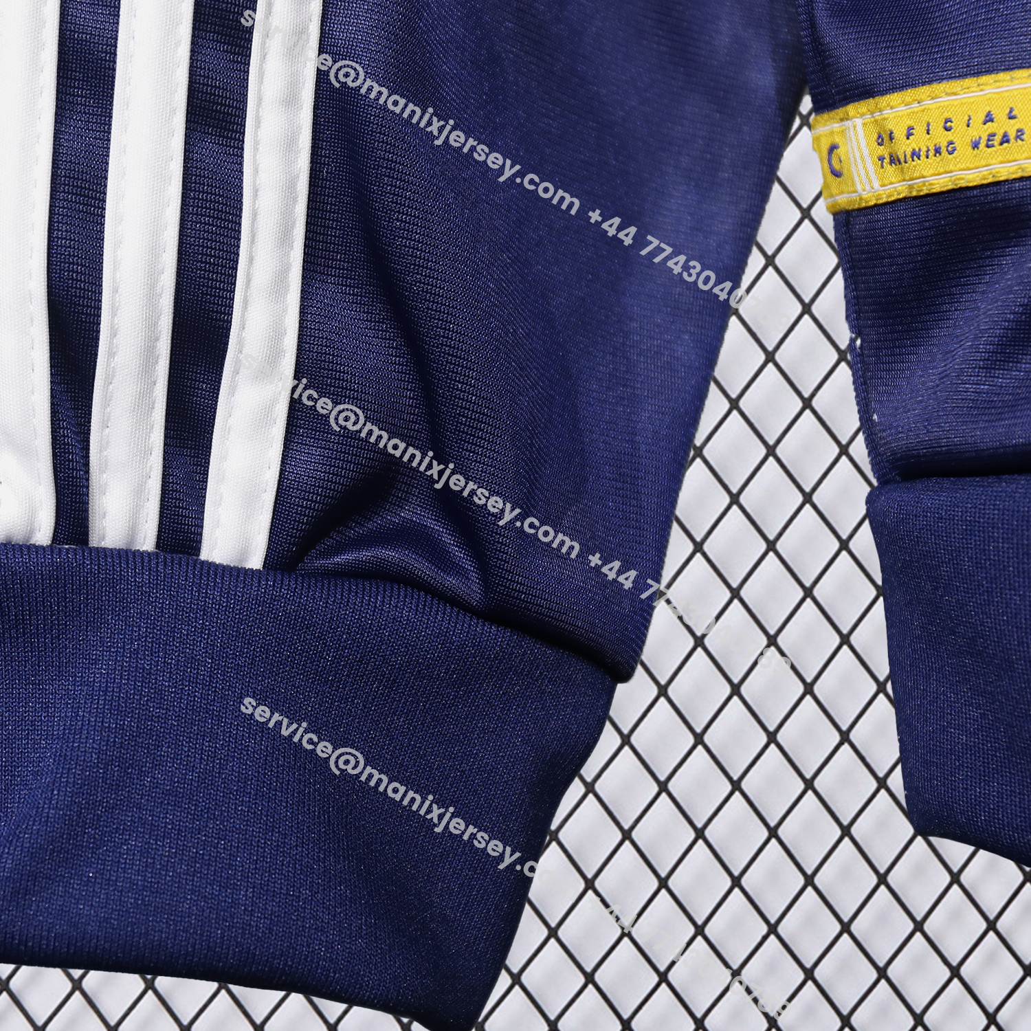 ManixJersey.com | Real Madrid 25-26 Pure Color Yellow Lines Training Set - Dark Blue Top and Dark Blue Pants -Customize Name, Number and Patch | Worldwide Shipping